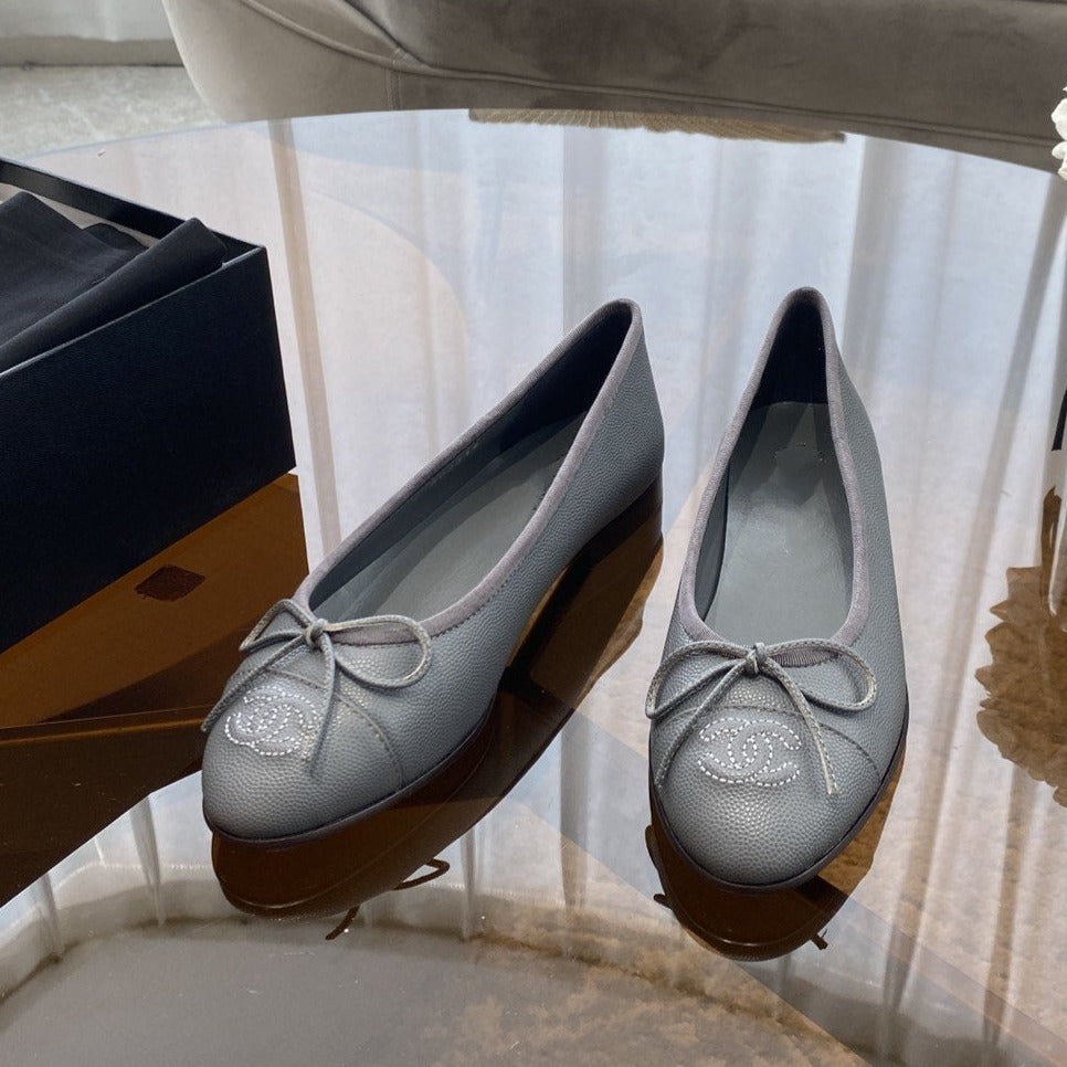 zCHANE.L Ballet Flats Grey Grained Calfskin