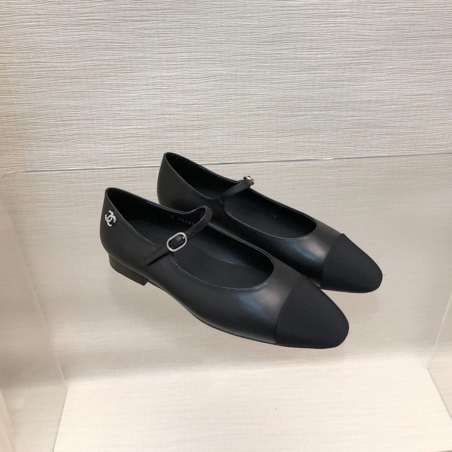 zCHANE.L Mary Janes Black Lambskin Grosgrain