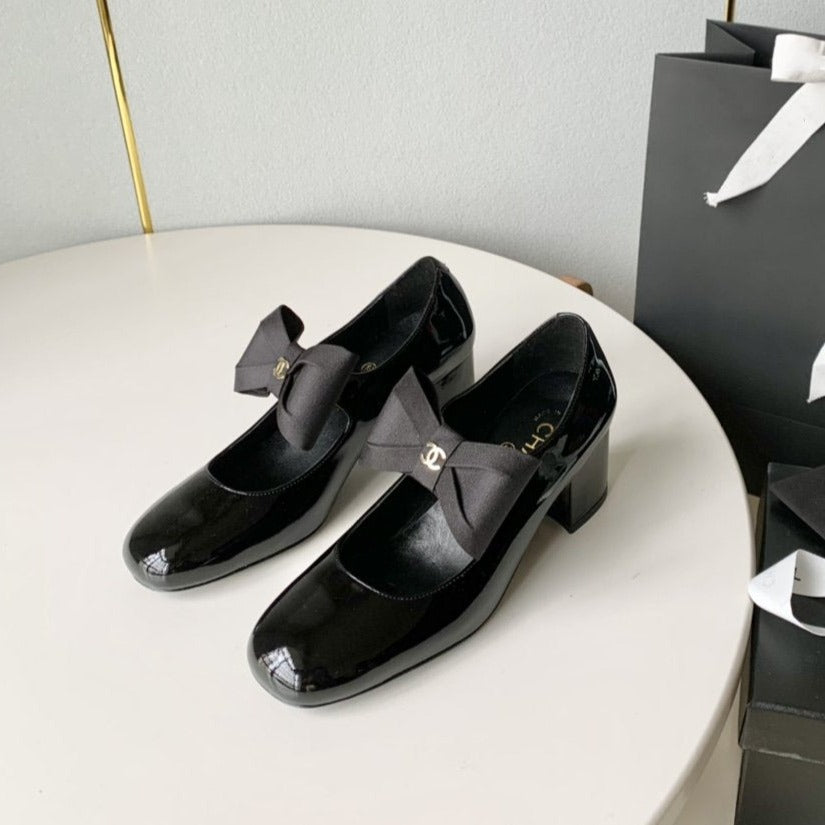 zCHANE.L Mary Janes 60 Black Patent Calfskin Bow