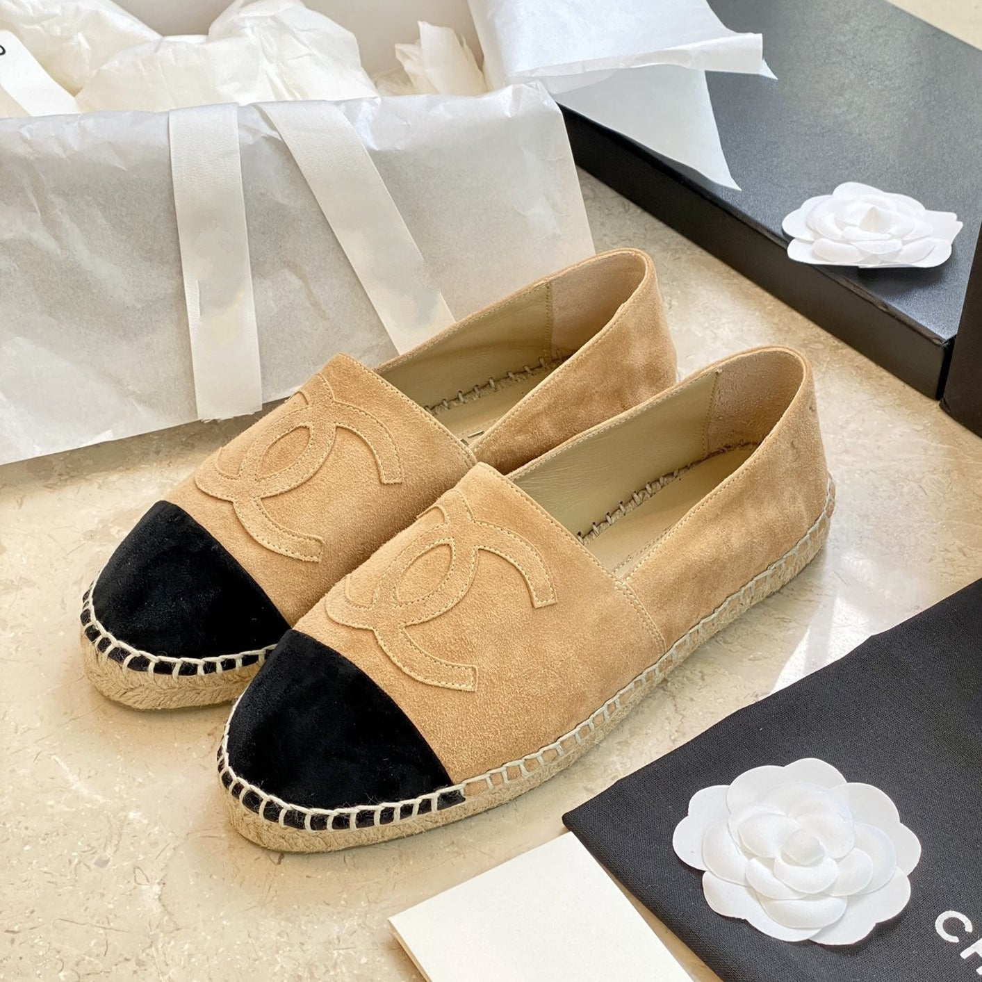 zCHANE.L Espadrilles Beige Suede Black Velvet
