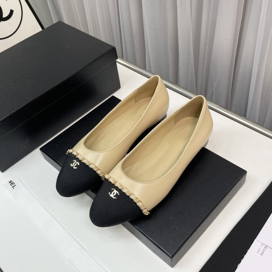 zCHANE.L Ballet Flat Beige Lambskin Black Leather Chain Grosgrain