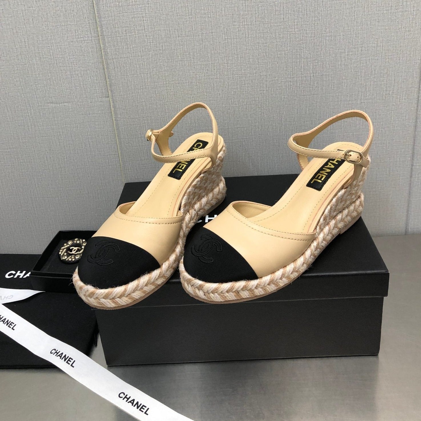 zCHANE.L Mary Jane Wedge Beige Cream Lambskin