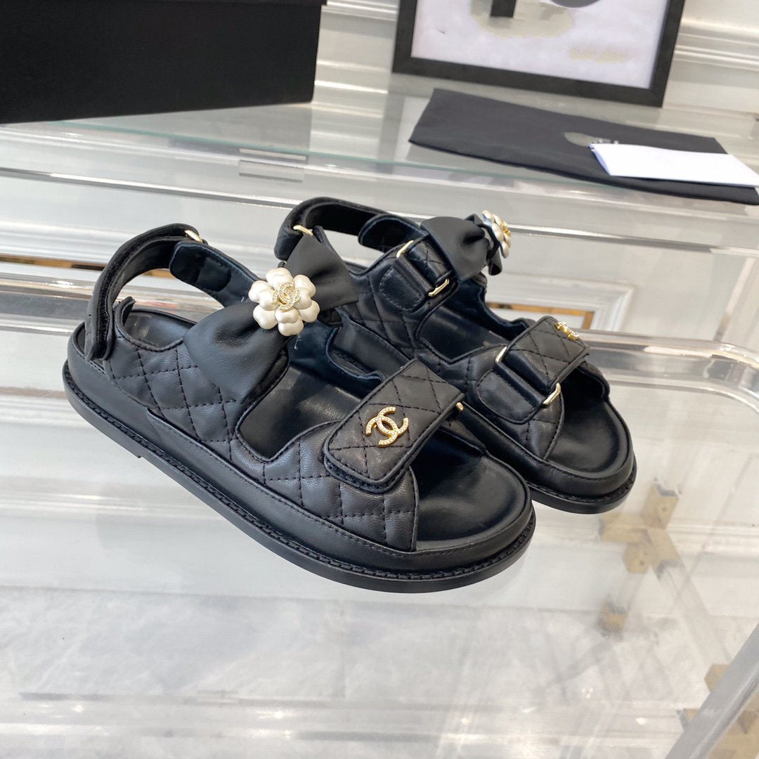 zCHANE.L dad sandals black lambskin