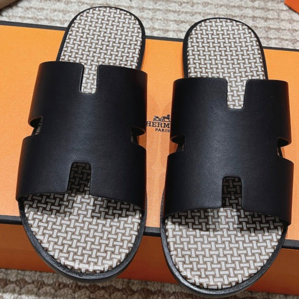zHERME.S Izmir Sandals Black Calfskin 294950
