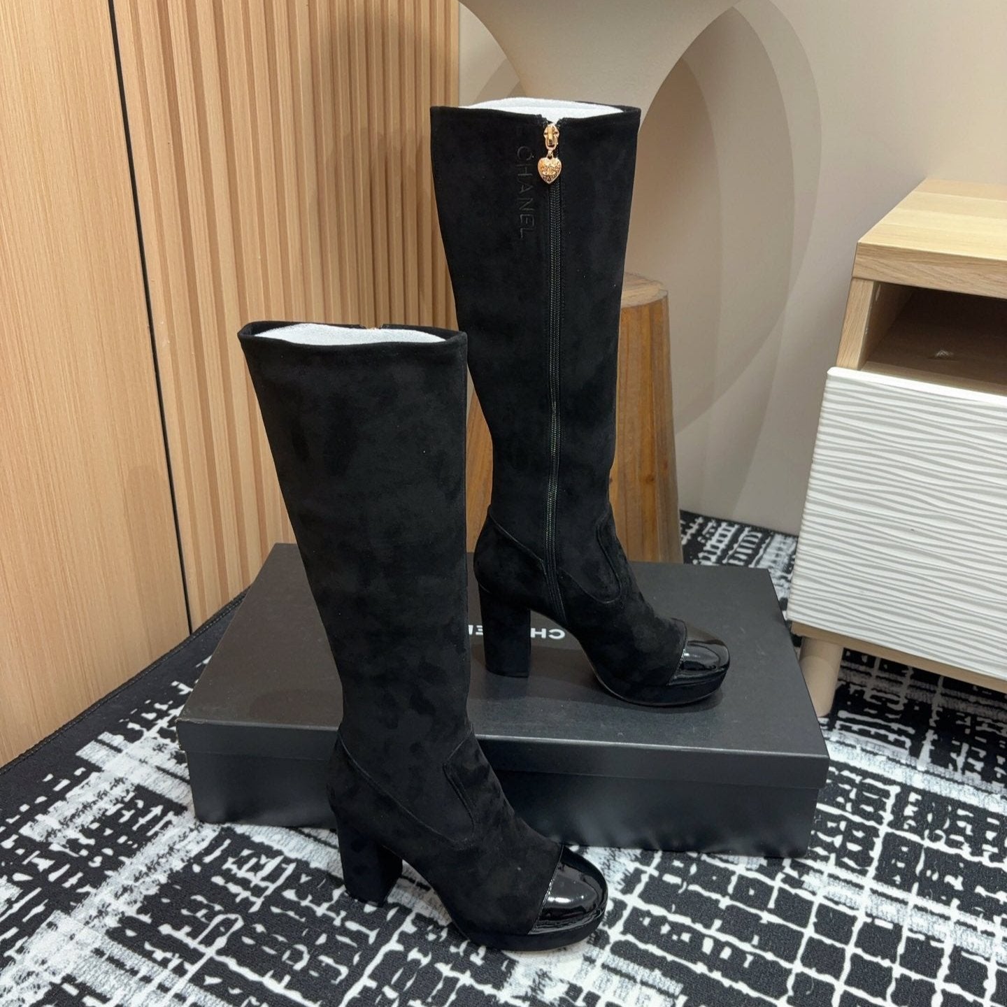 zCHANE.L Cc High Boots 90Mm Black Suede