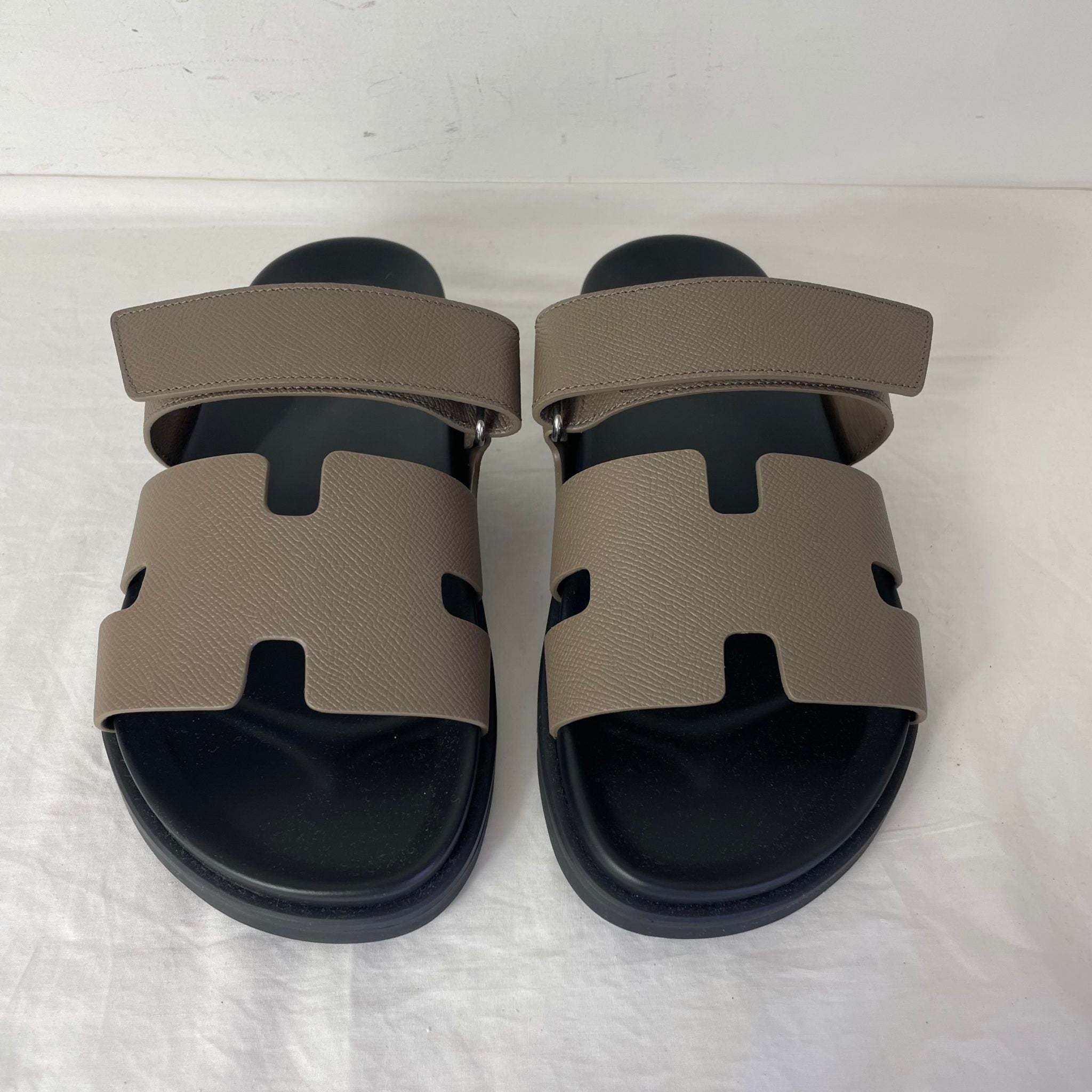 zHERME.S Chypre Sandal Etoupe Epsom Leather
