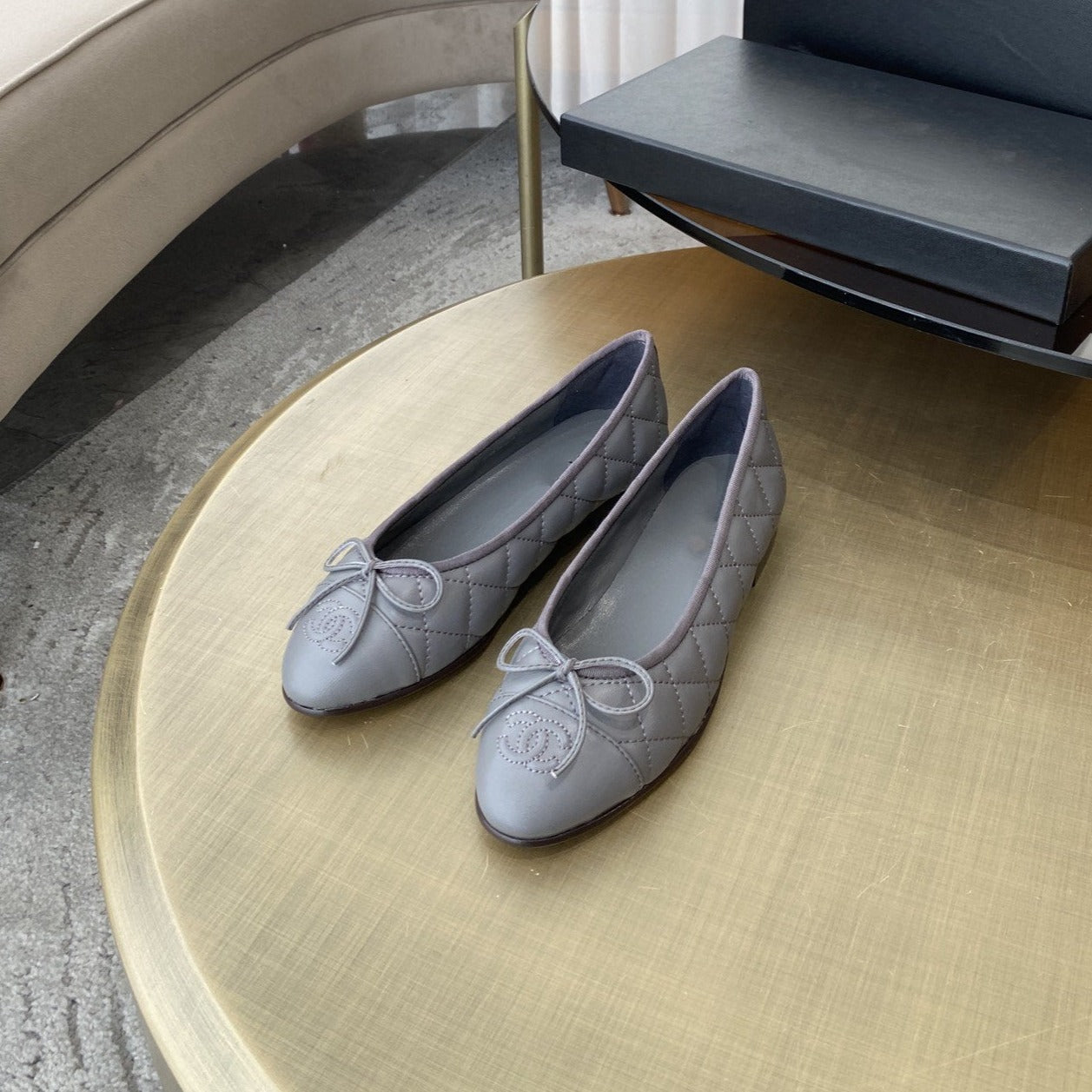 zCHANE.L Ballet Flats Grey Quilted Lambskin