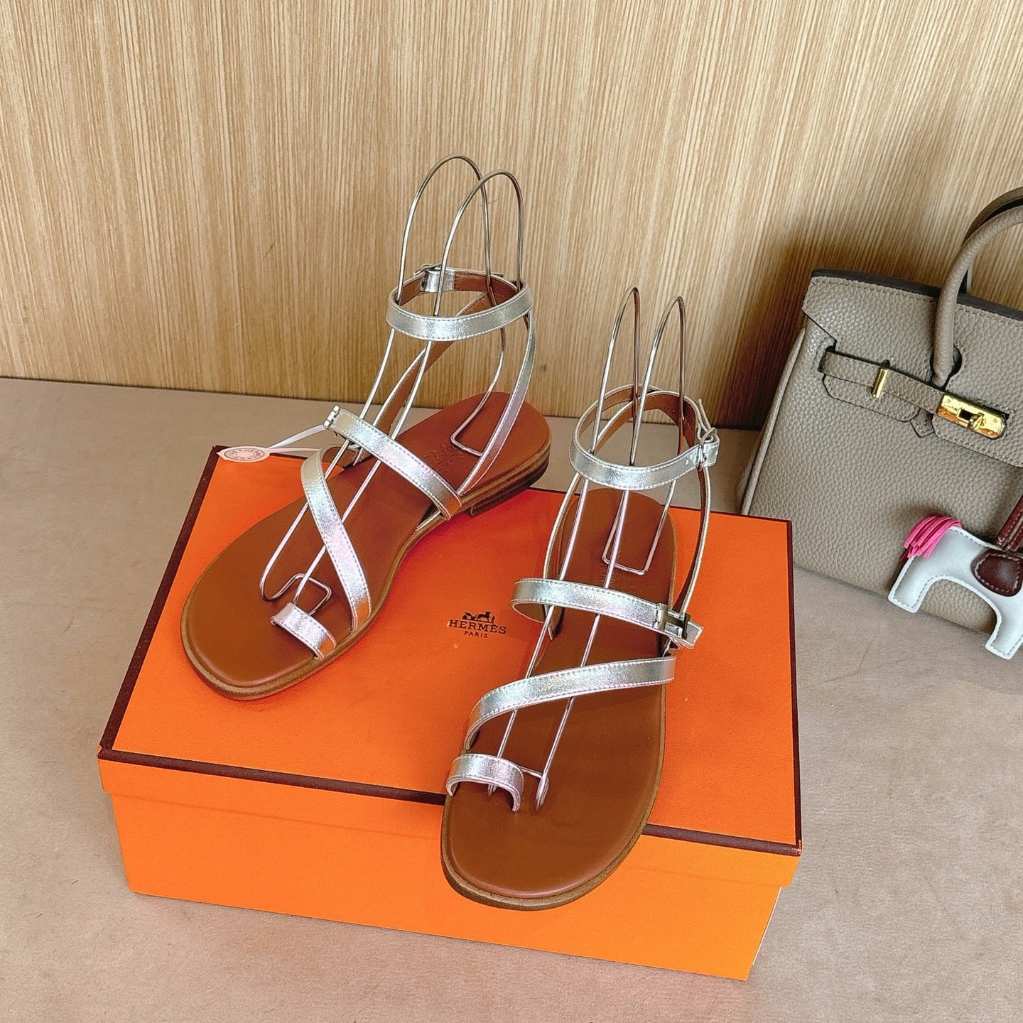 zHERME.S Harmonie Sandal In Gold Calfskin And Silver Metallic Finish