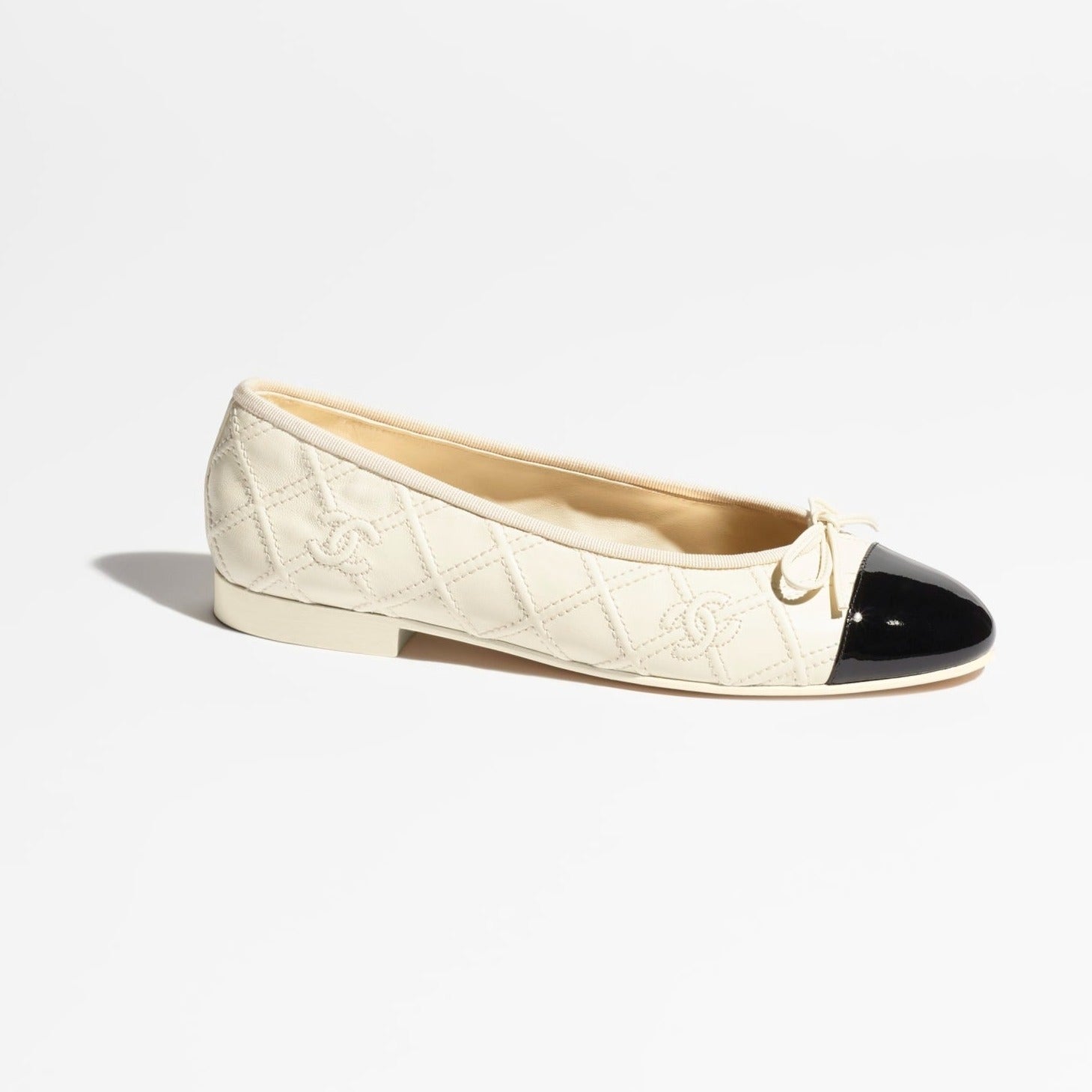 zCHANE.L Ballet Flats Ivory Black Lambskin