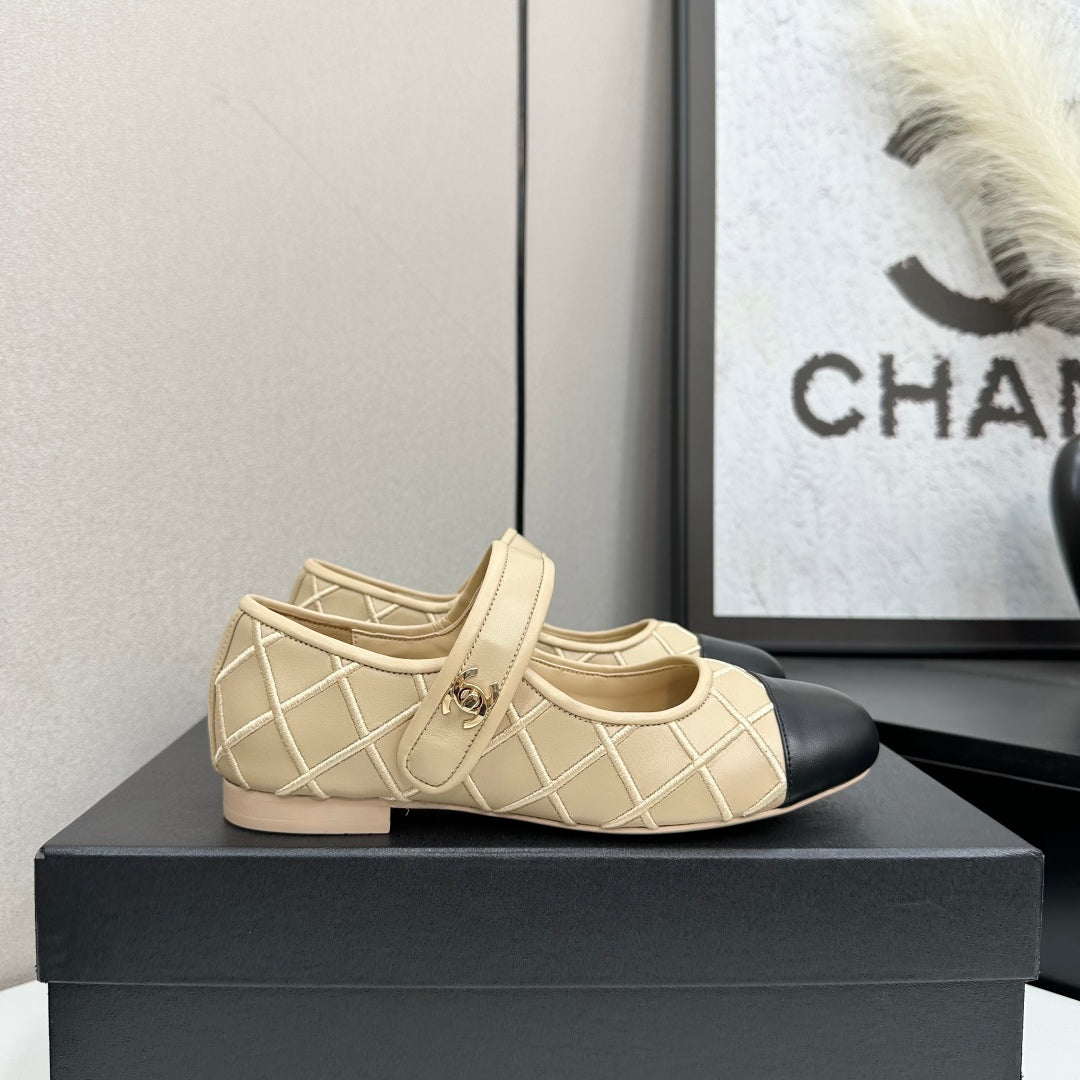 zCHANE.L 25 Mary Janes Beige Black Cowhide 352502