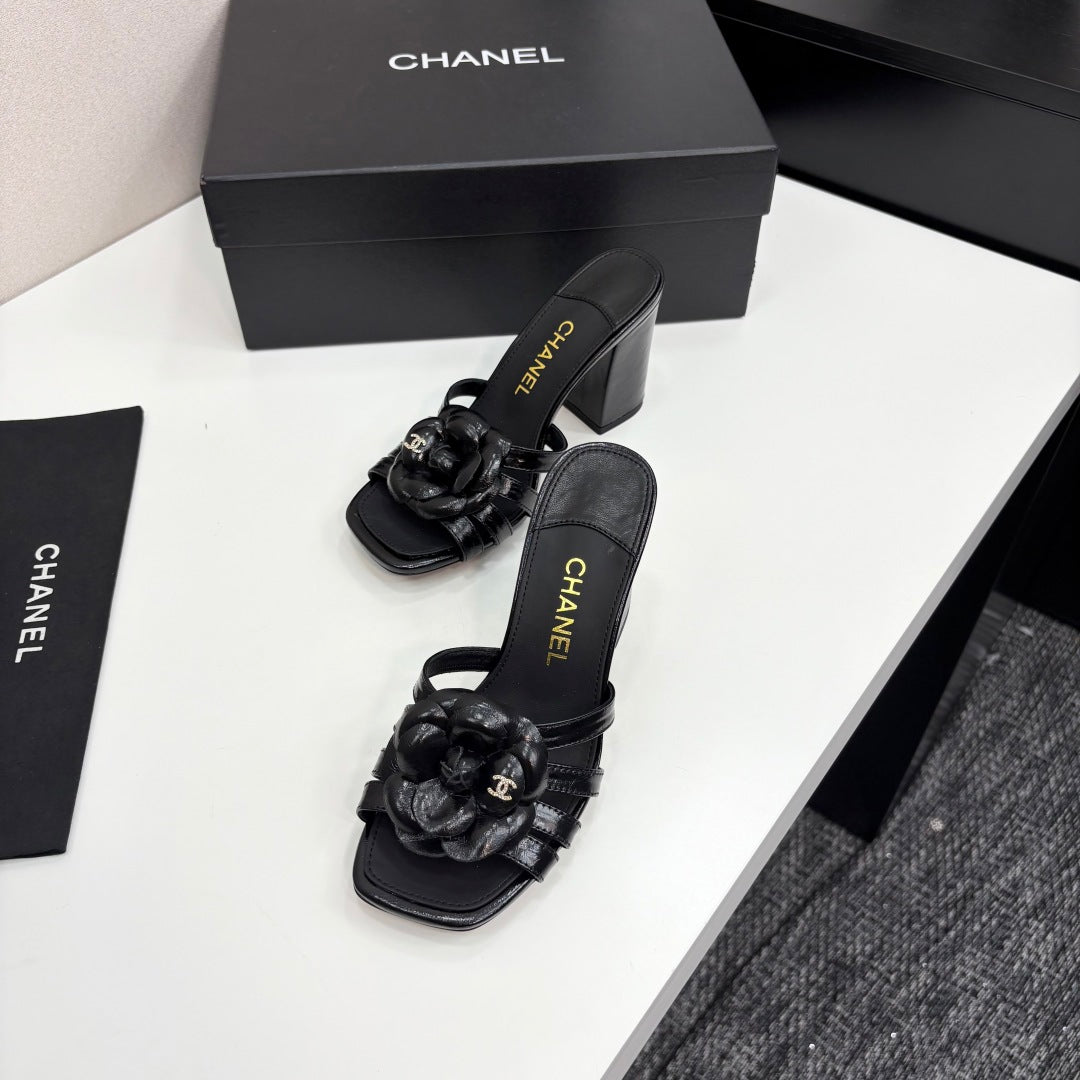 zCHANE.L 25 Camellia Open Heel Mule Sandals 90mm Black Sheepskin 368843