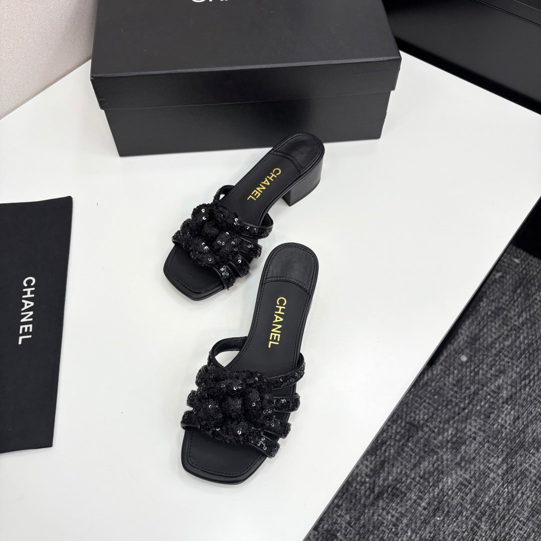 zCHANE.L 25 Camellia Open Heel Mule Sandals 50mm Black Coarse Glitter Fabric And Sheepskin 368856