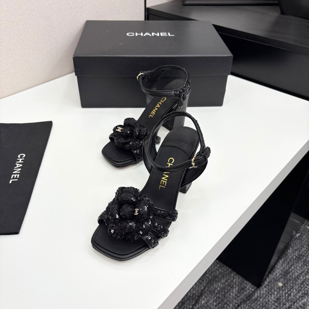 zCHANE.L 25 Camellia Open Heel Sandals 90mm Black Coarse Glitter Fabric And Sheepskin 368818