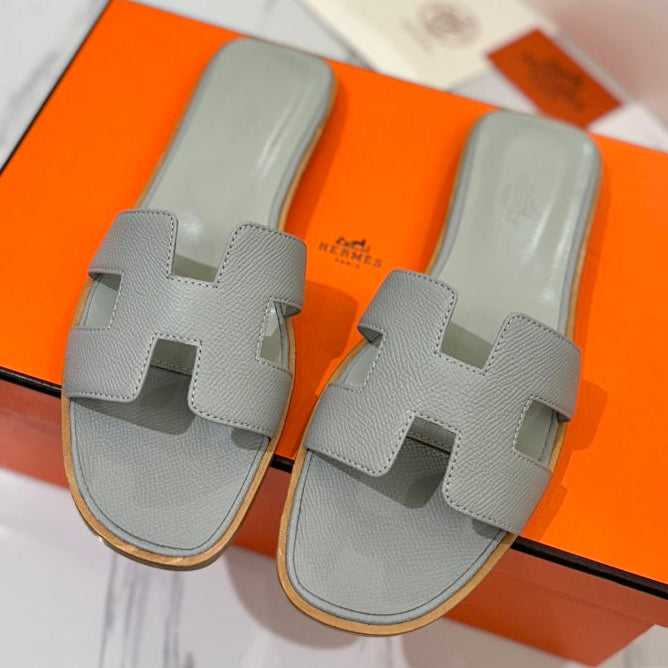 zHERME.S Oran Sandal Gray Goatskin 294861