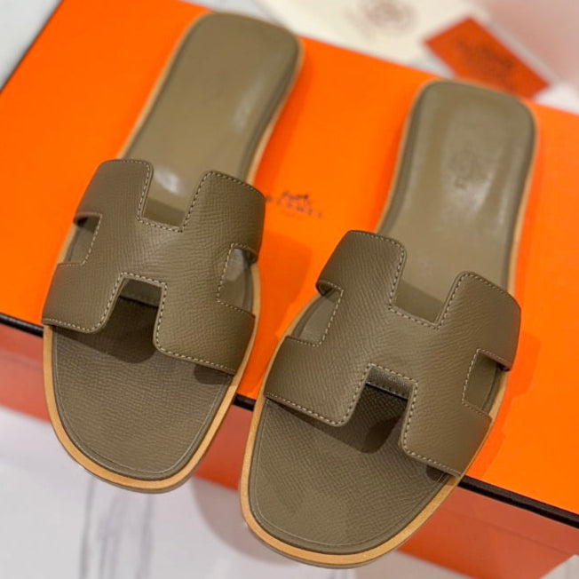 zHERME.S Oran Sandal Etoupe Goatskin 294865