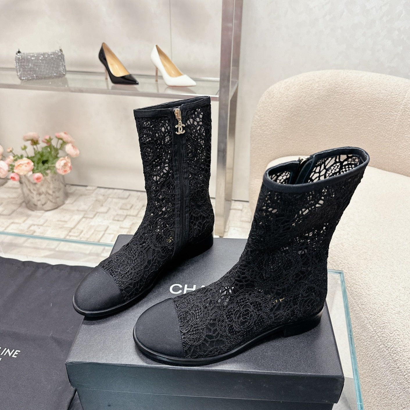zCHANE.L Cc Boots Black Lace Fabric Grosgrain
