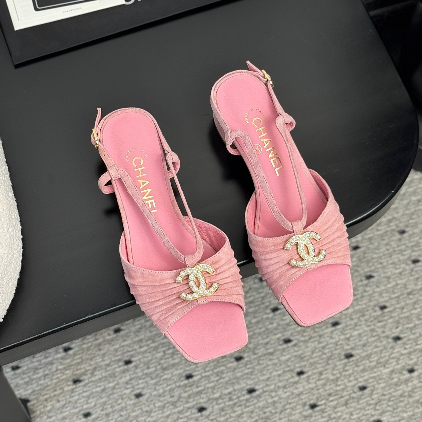 zCHANE.L 25 Marry Jane Sandals Pink Suede 329774