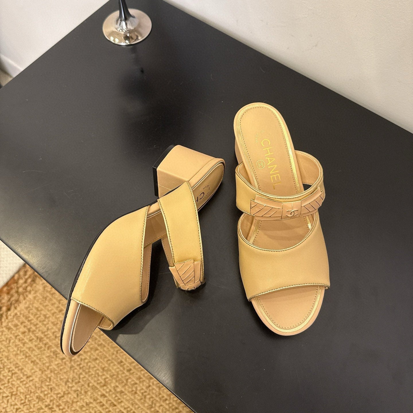zCHANE.L 25 Mule Beige Calfskin 365810