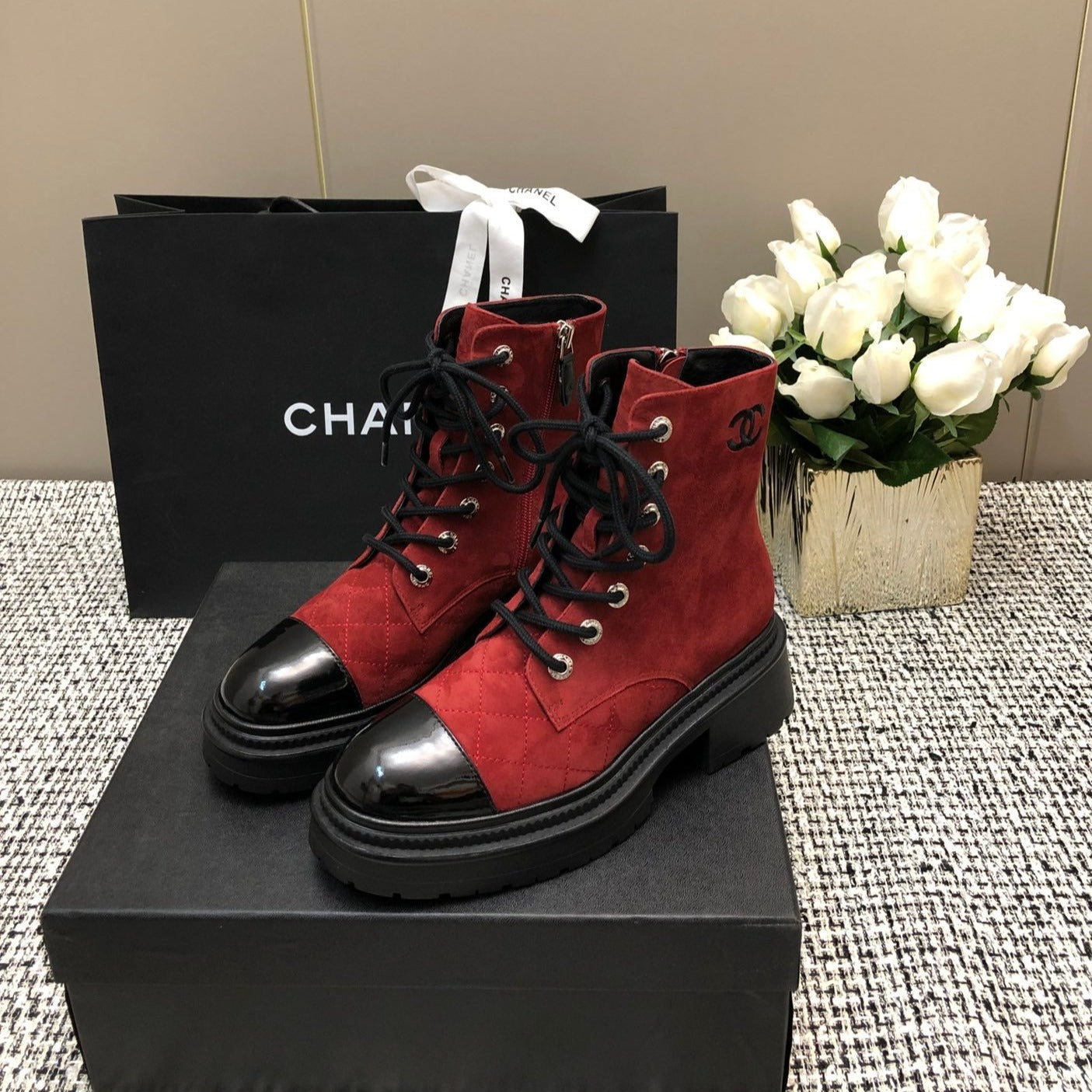 zCHANE.L Short Boots Garnet Red Mix Black Suede Lambskin