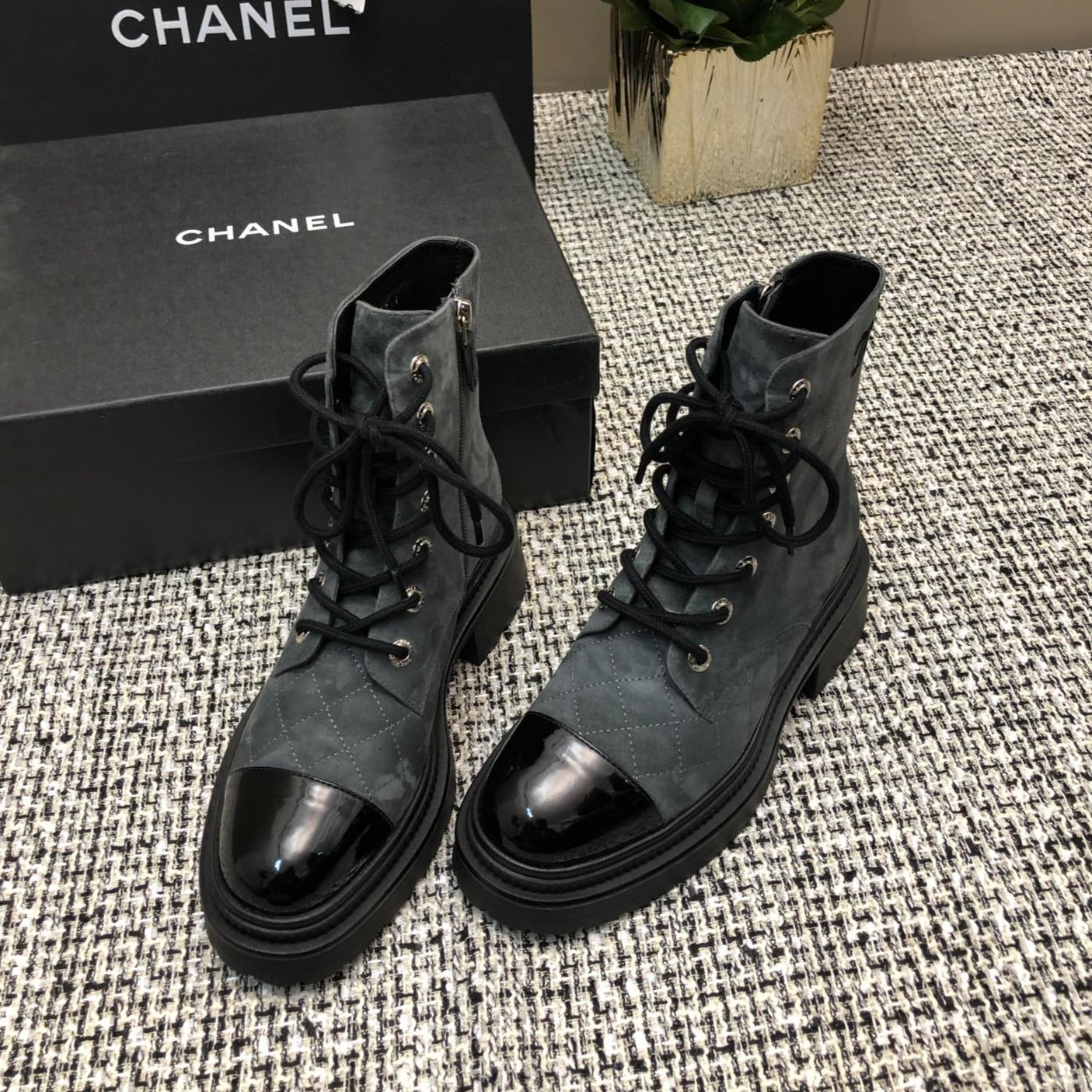 zCHANE.L Short Boots Slate Grey Suede Lambskin