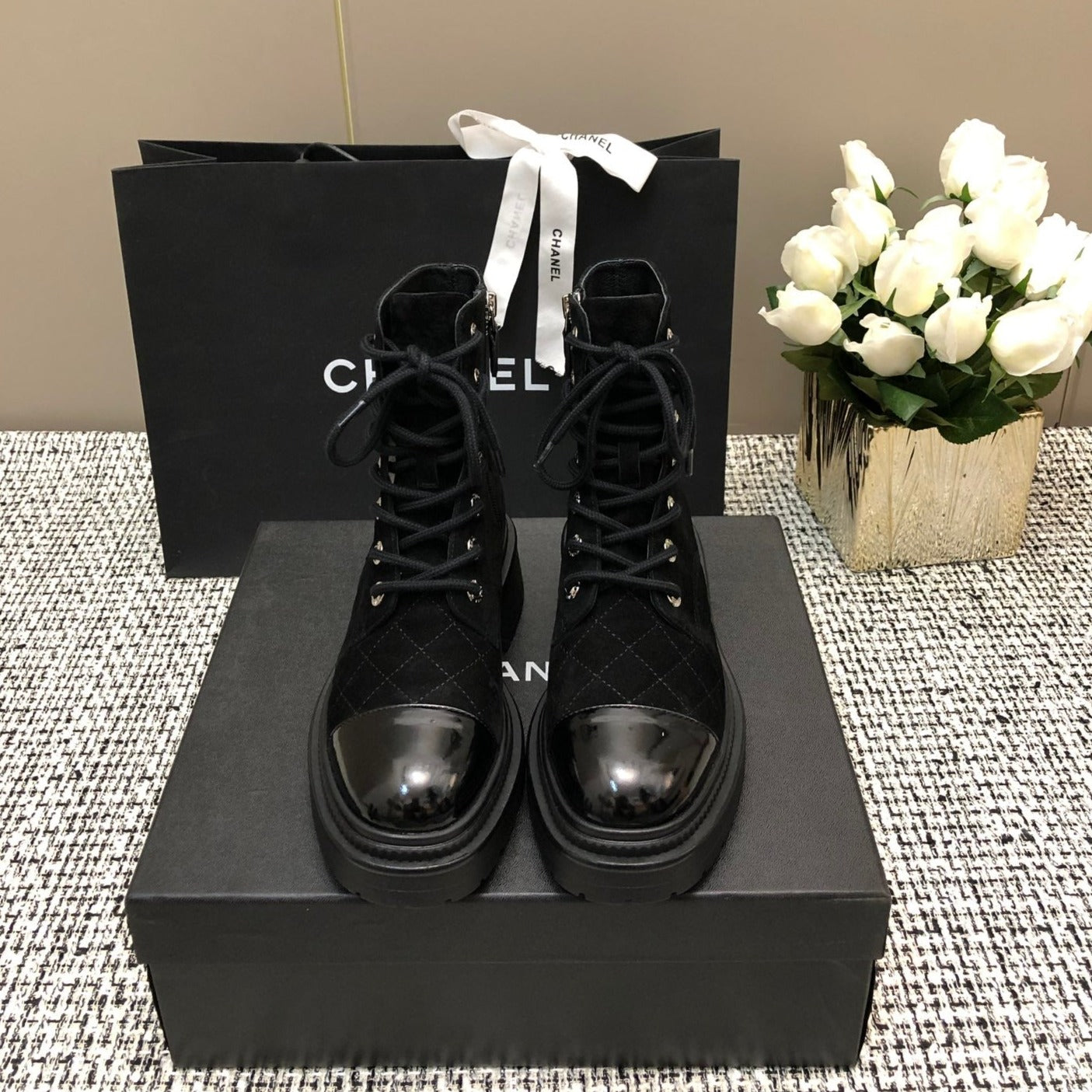 zCHANE.L Short Boots Black Suede Lambskin