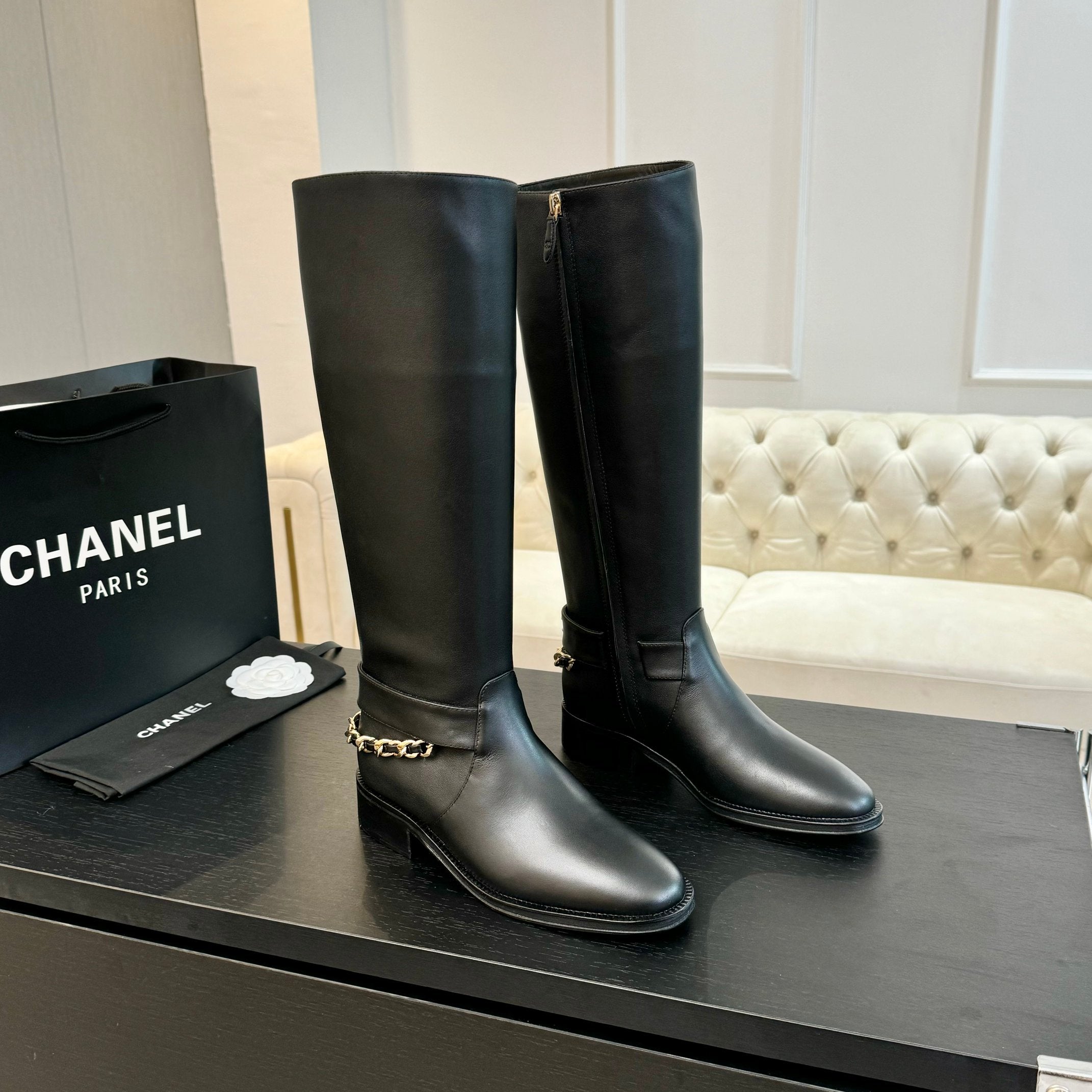 zCHANE.L Cc High Boots 30Mm Plain Black Chain Cowhide