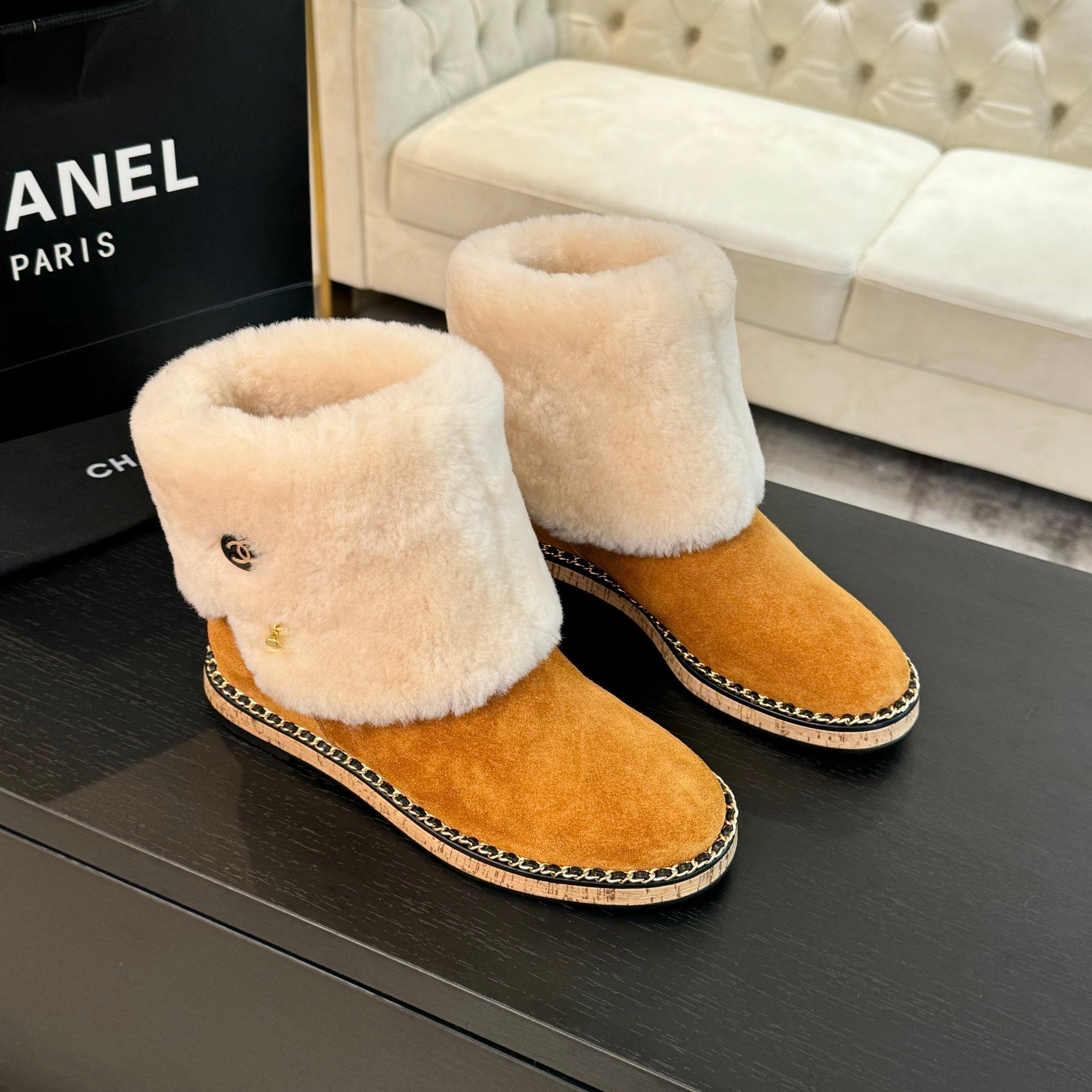 zCHANE.L Cc Flat Ankle Boots Yellow Orange Suede And Fleece