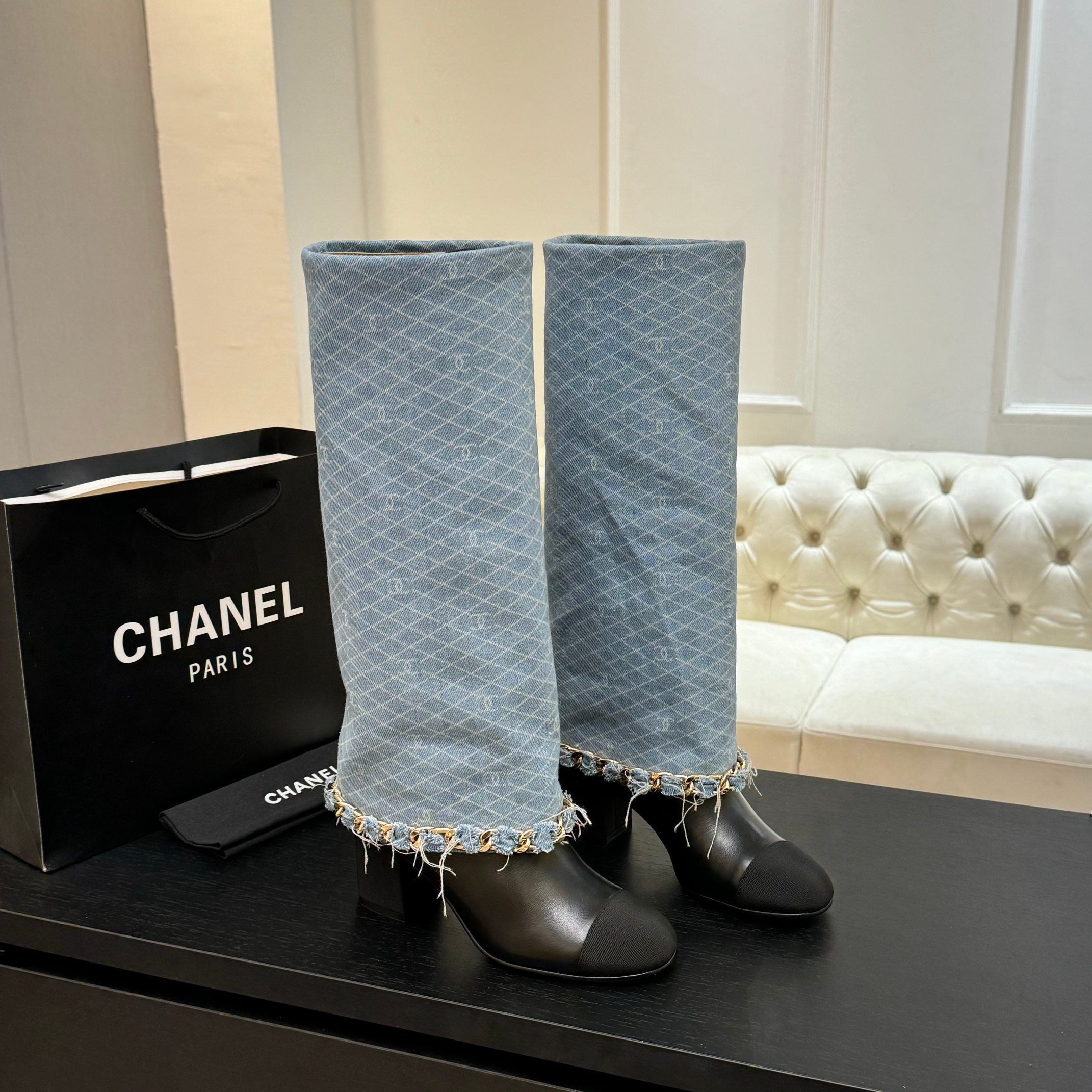 zCHANE.L Cc 25B High Boots Light Blue Denim With Chain Black Grosgrain 373808