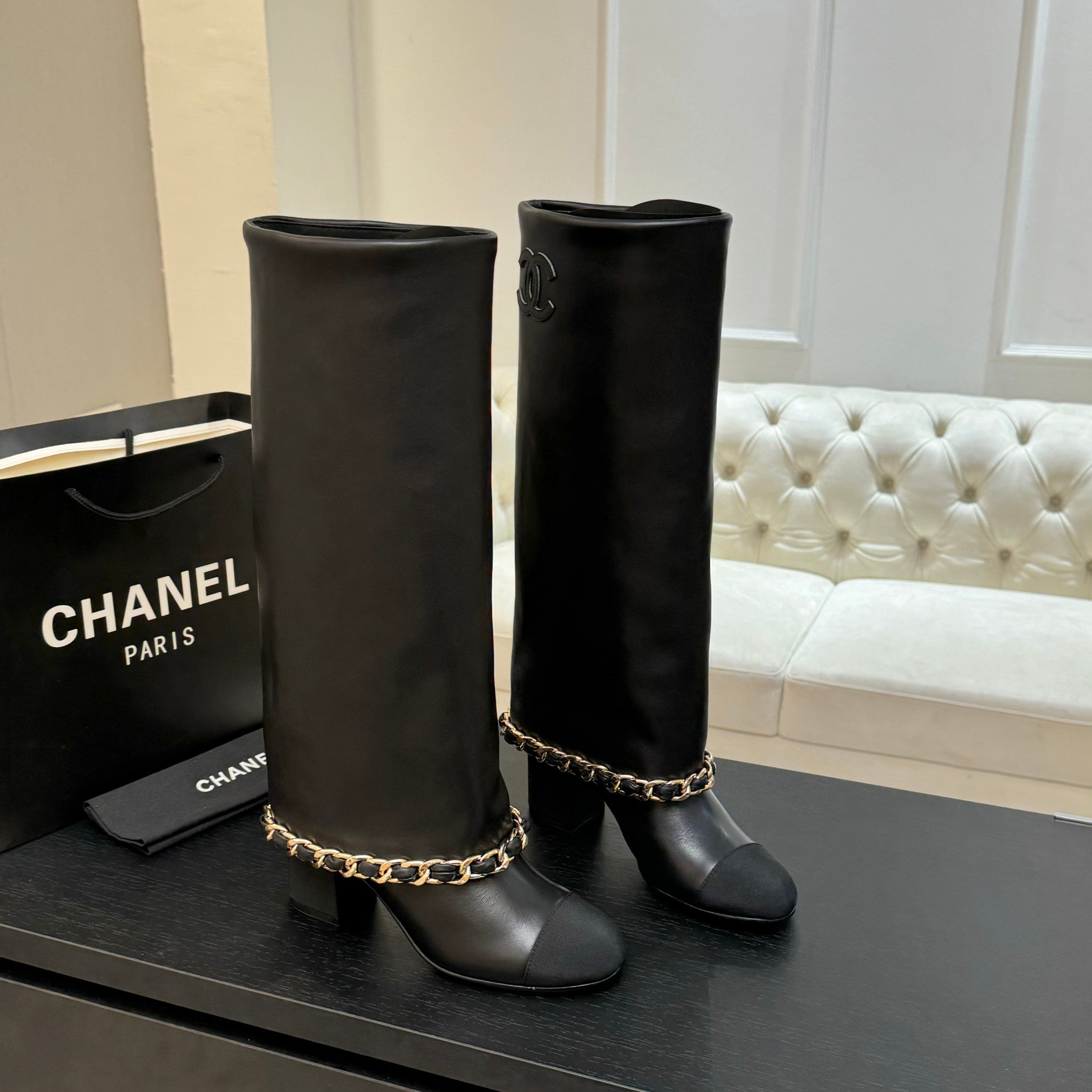 zCHANE.L Cc 25B High Boots Black Sheepskin With Chain Black Grosgrain 373810