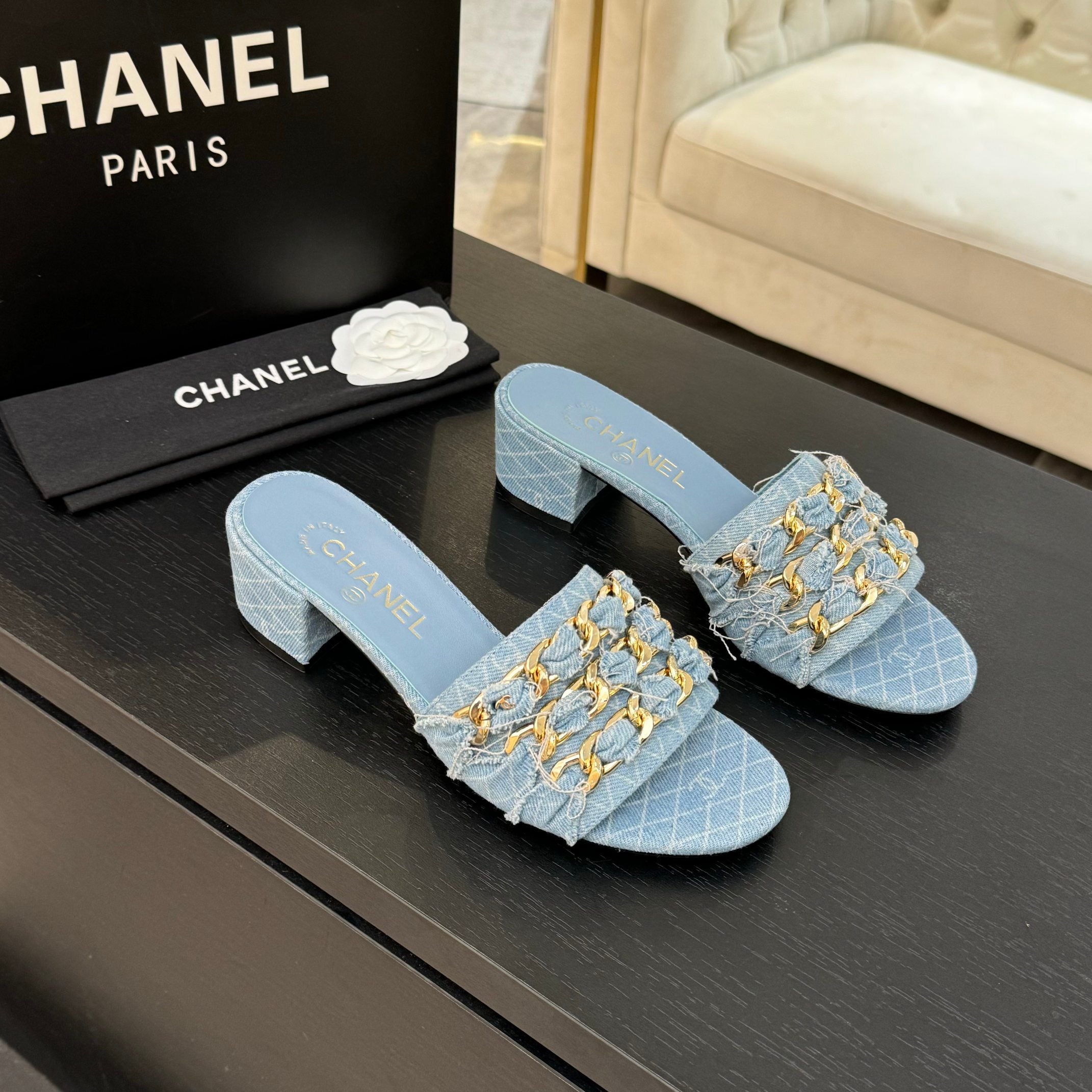 zCHANE.L 25B Heel Mule Sandals 50mm Light Blue Denim With Chain 373820
