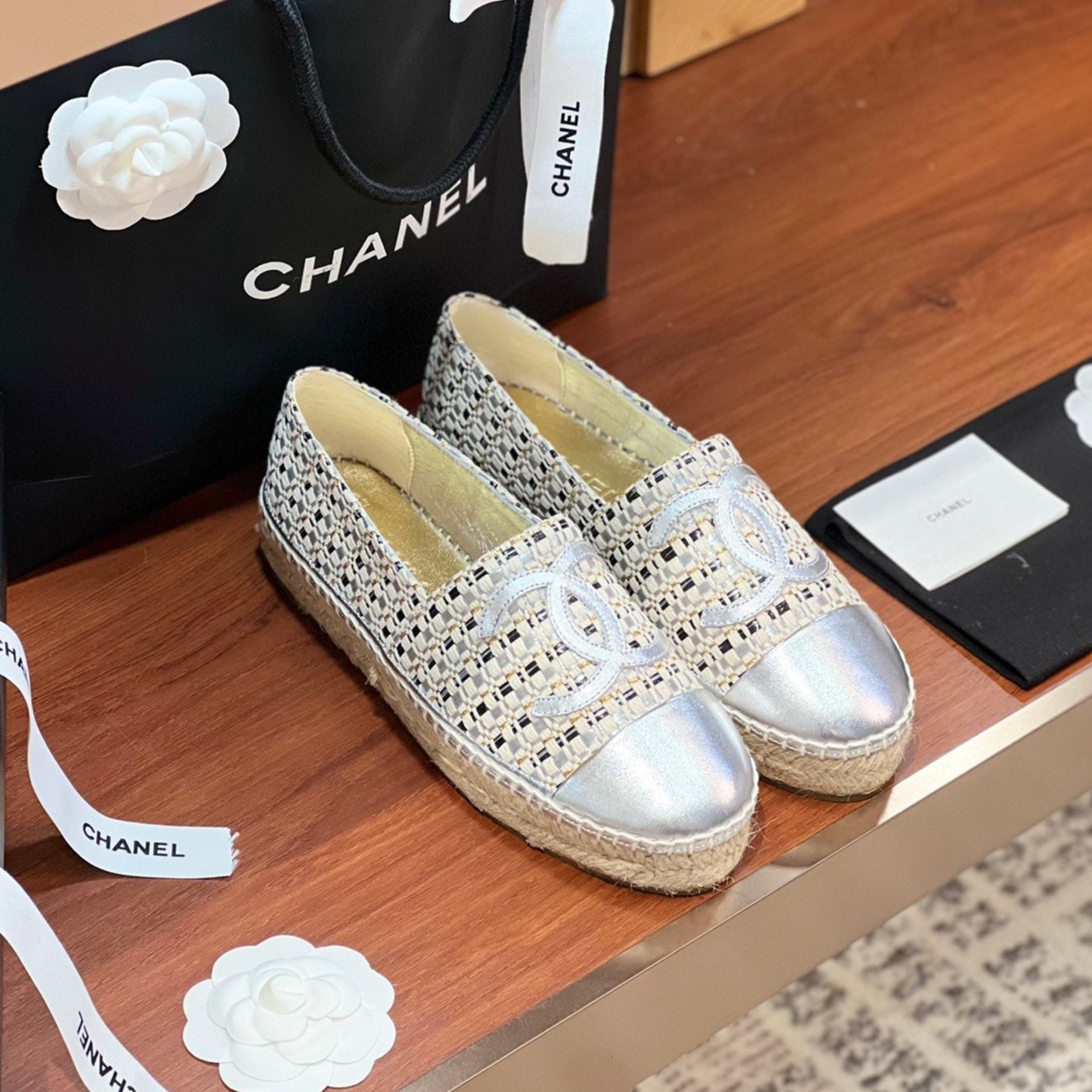 zCHANE.L Espadrilles Beige Black Woolen Cloth Silver Metalic Lambskin
