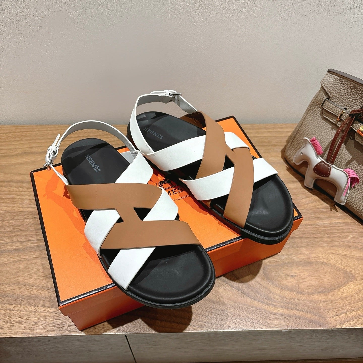 zHERME.S 25 Heracles Sandal White Light Brown Calfskin