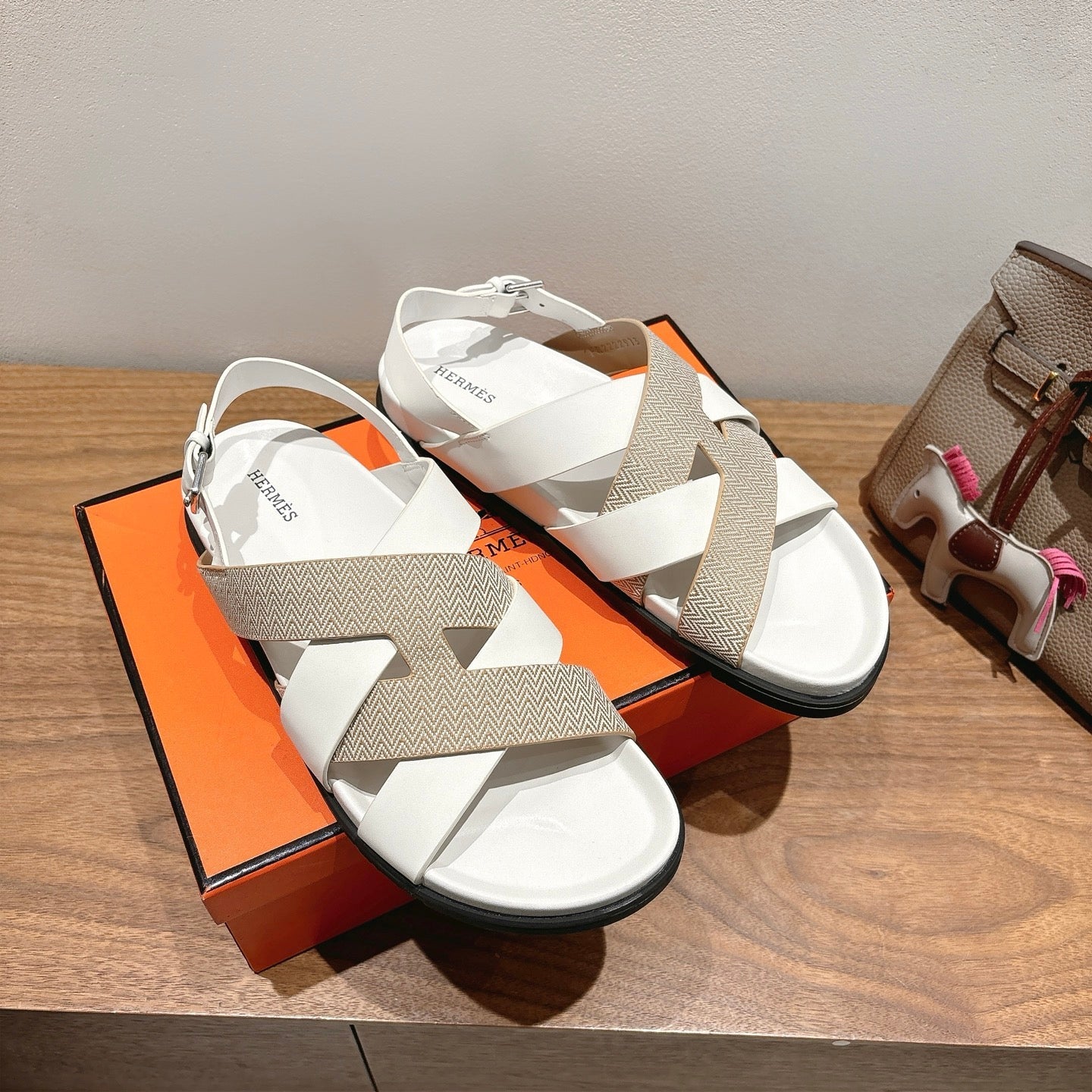 zHERME.S 25 Heracles Sandal White Calfskin Nude Canvas