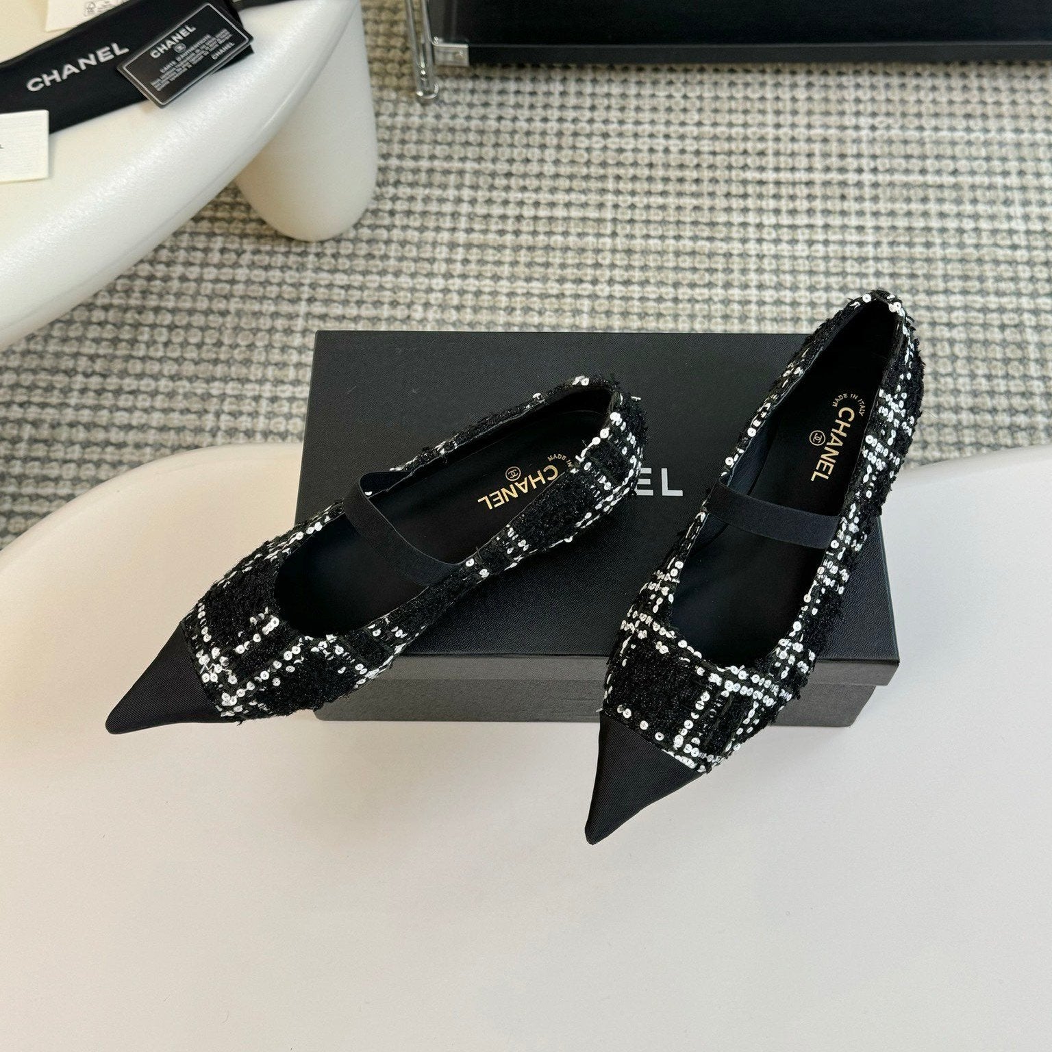zCHANE.L Mary Jane In Black Mix White Wool Tweed
