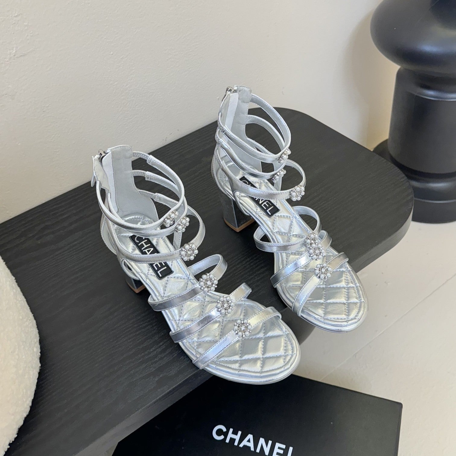 zCHANE.L 25SS Camellia Multi Straps Heel Sandal 60mm Silver Metallic Sheepskin 351436