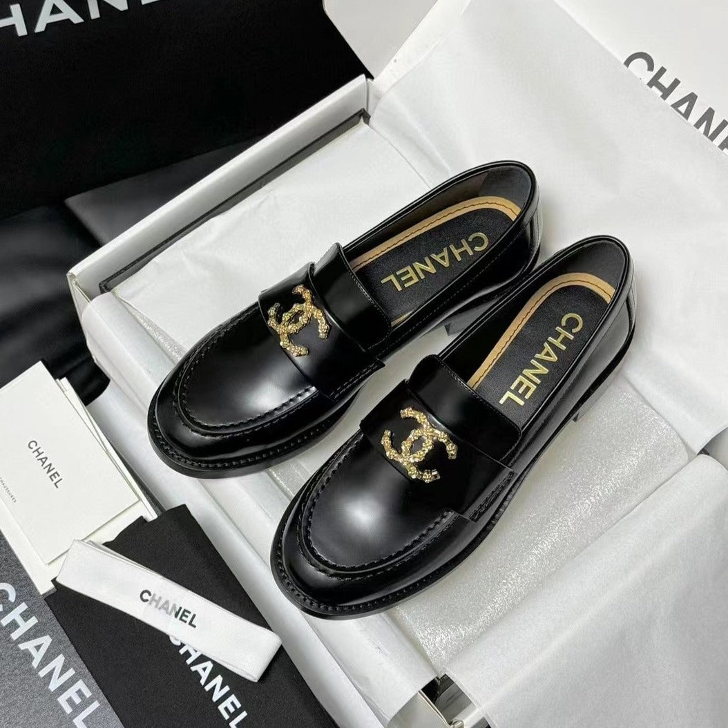 zCHANE.L Loafer Black Calfskin With Meta Logo