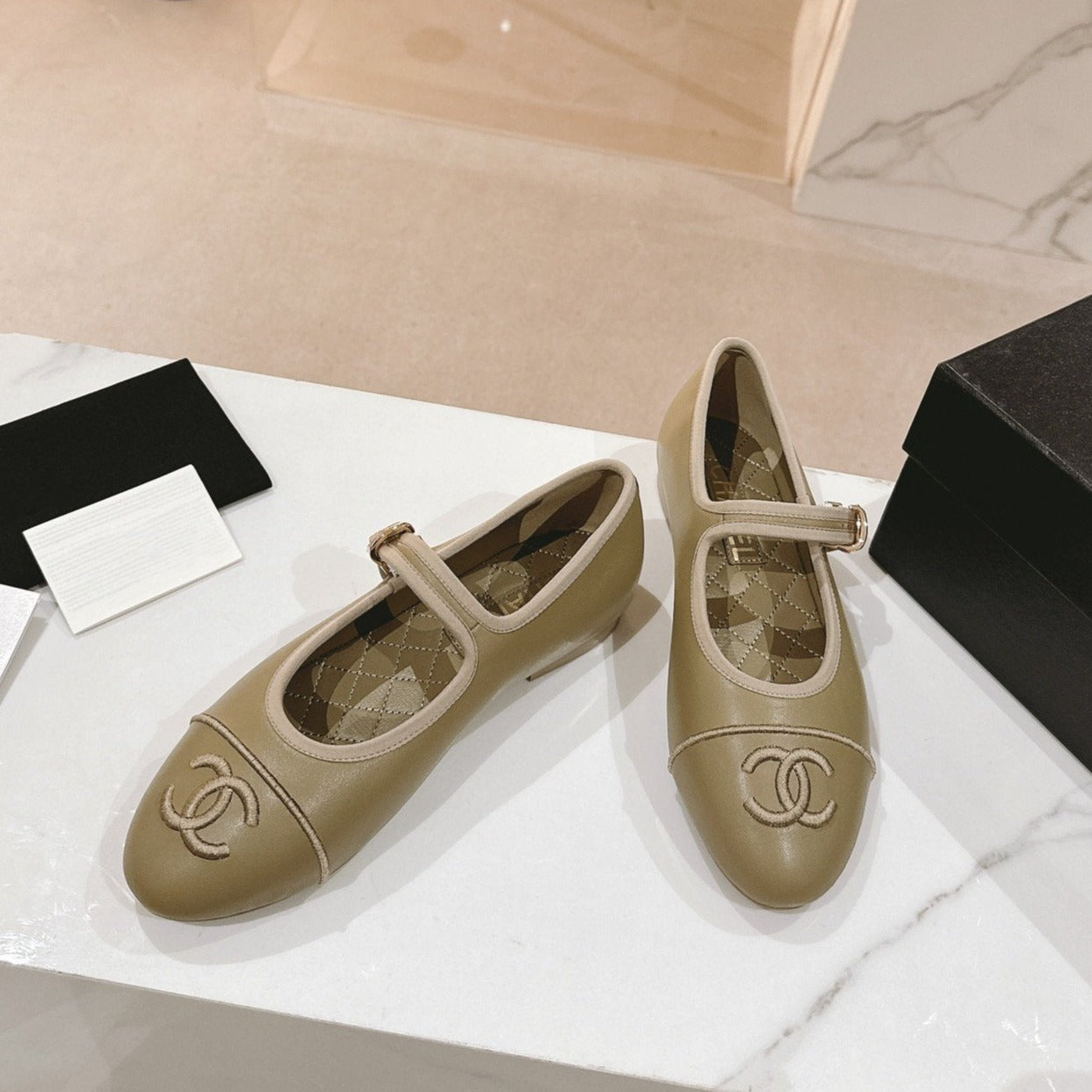zCHANE.L Mary Janes Olive Calfskin