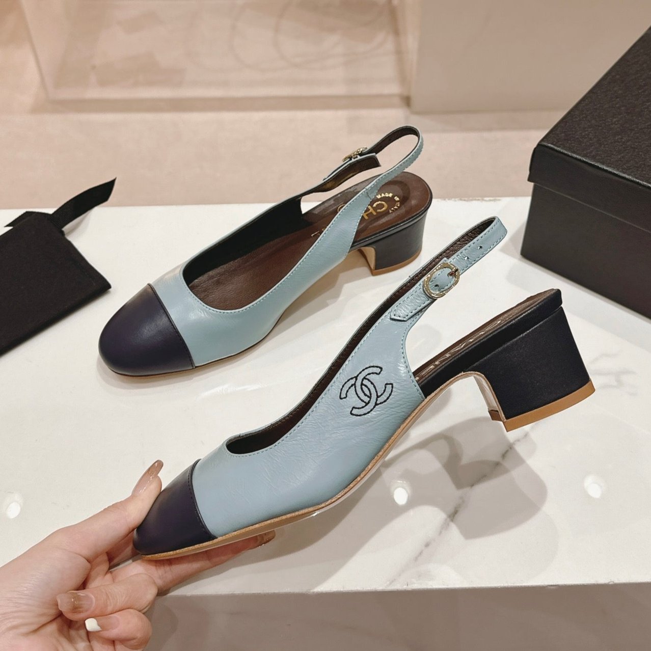 zCHANE.L Cc 24P Slingbacks 45Mm Turquoise Black Lambskin