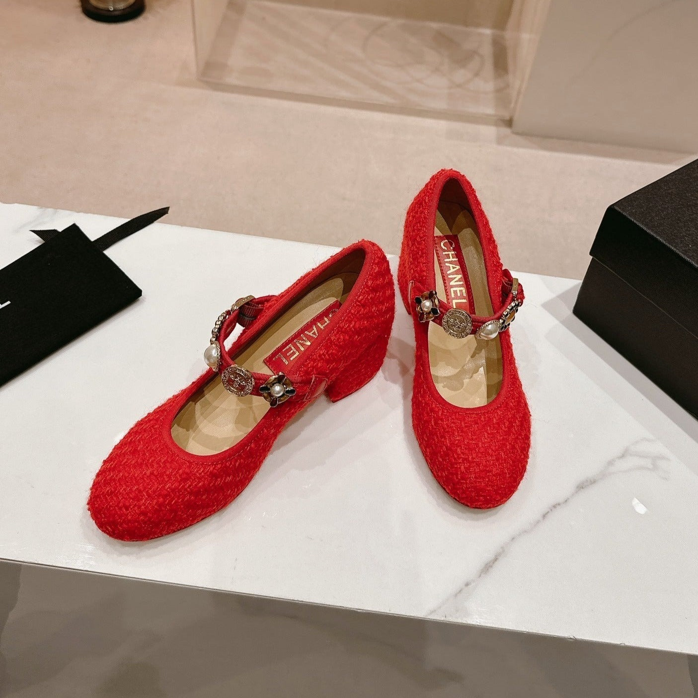 zCHANE.L Mary Jane Shoes Red Pink Wool Tweed