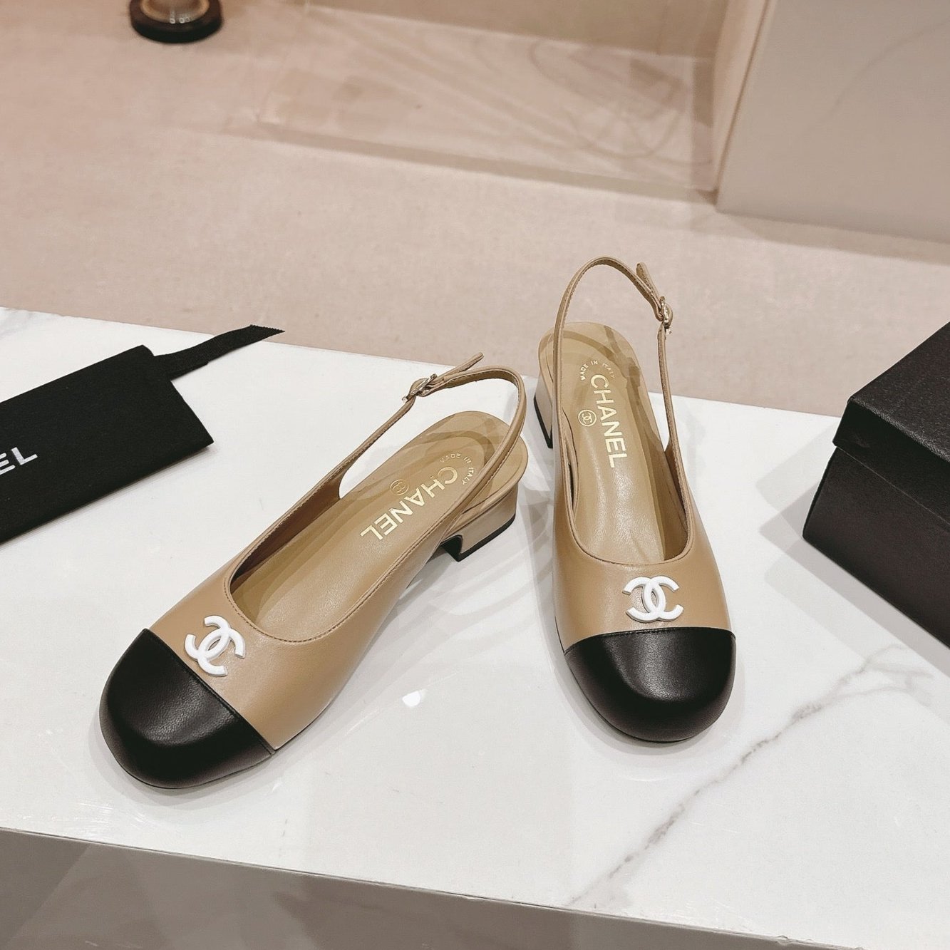 zCHANE.L Cc 2024 Slingbacks 40Mm Beige Black Lambskin