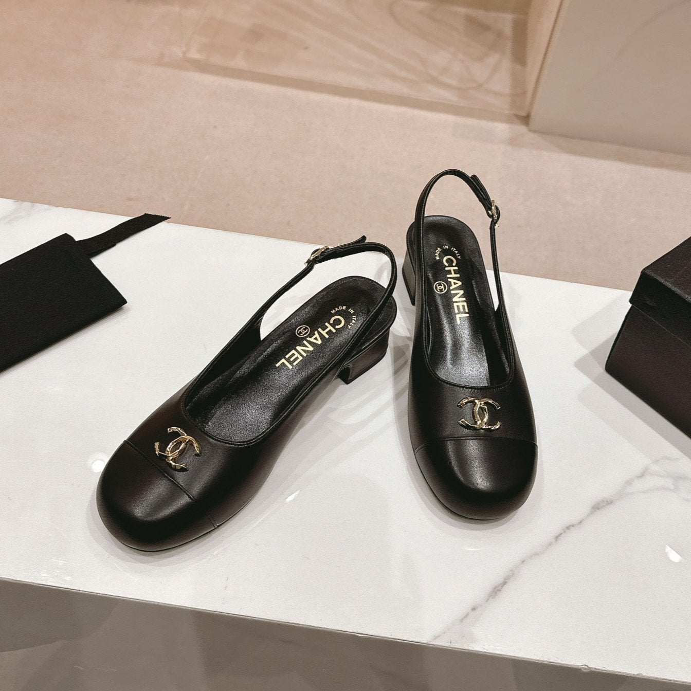 zCHANE.L Cc 2024 Slingbacks 40Mm Black Lambskin