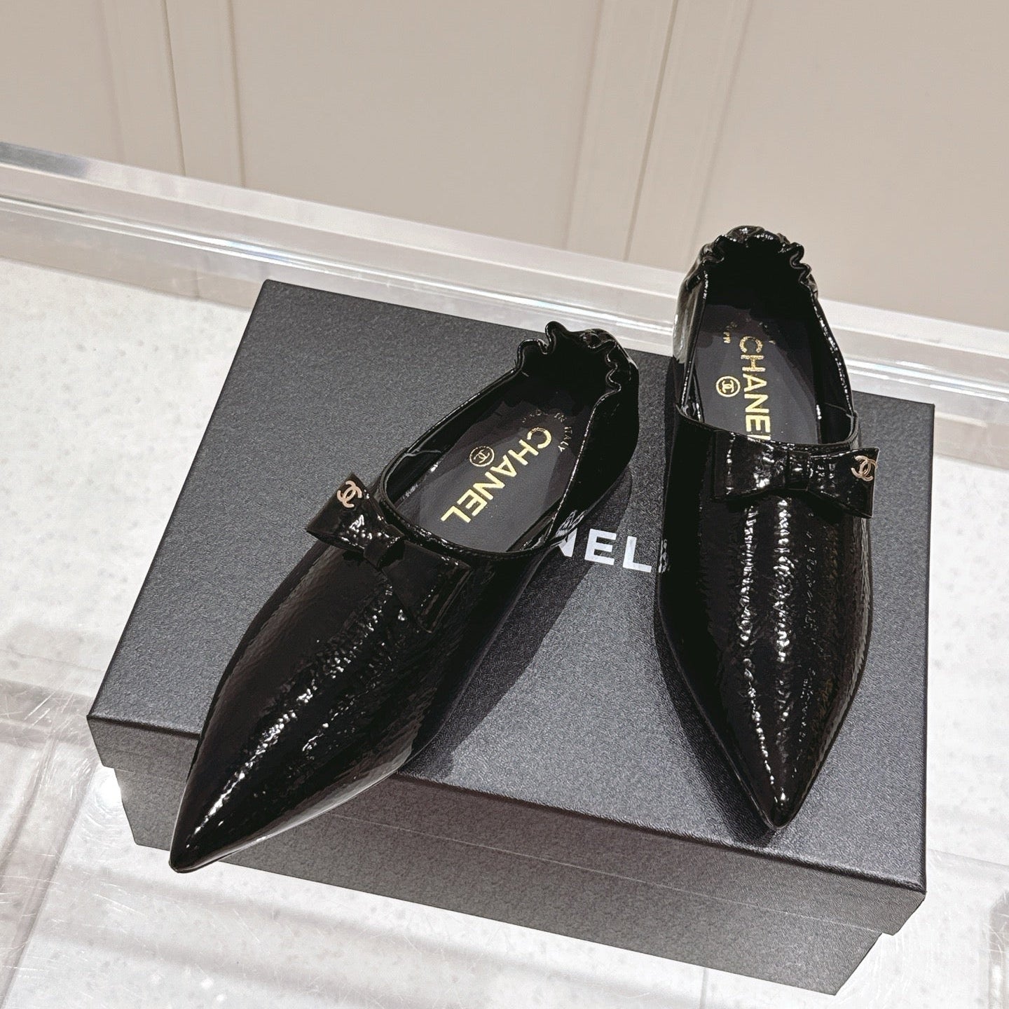 zCHANE.L 25 Half-Mule Loafers Black Patent Leather 355669