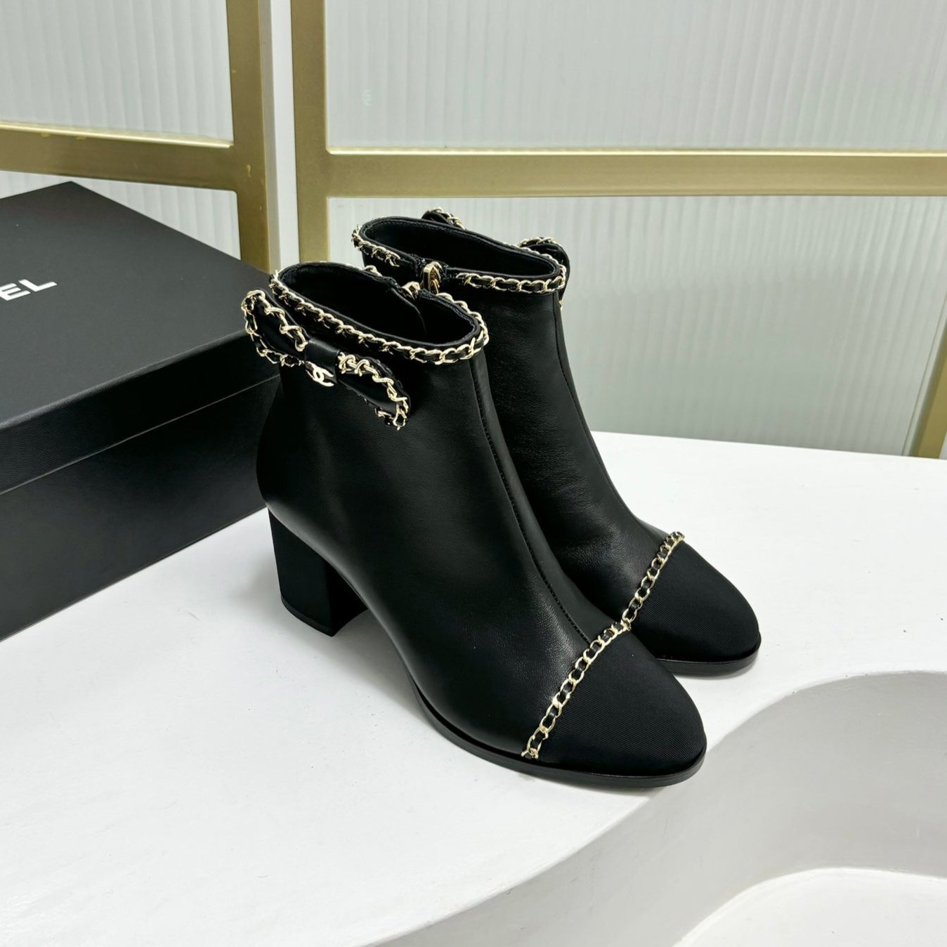 zCHANE.L Cc Ankle Boot 65 Black Calfkin Grosgrain Leather Strap
