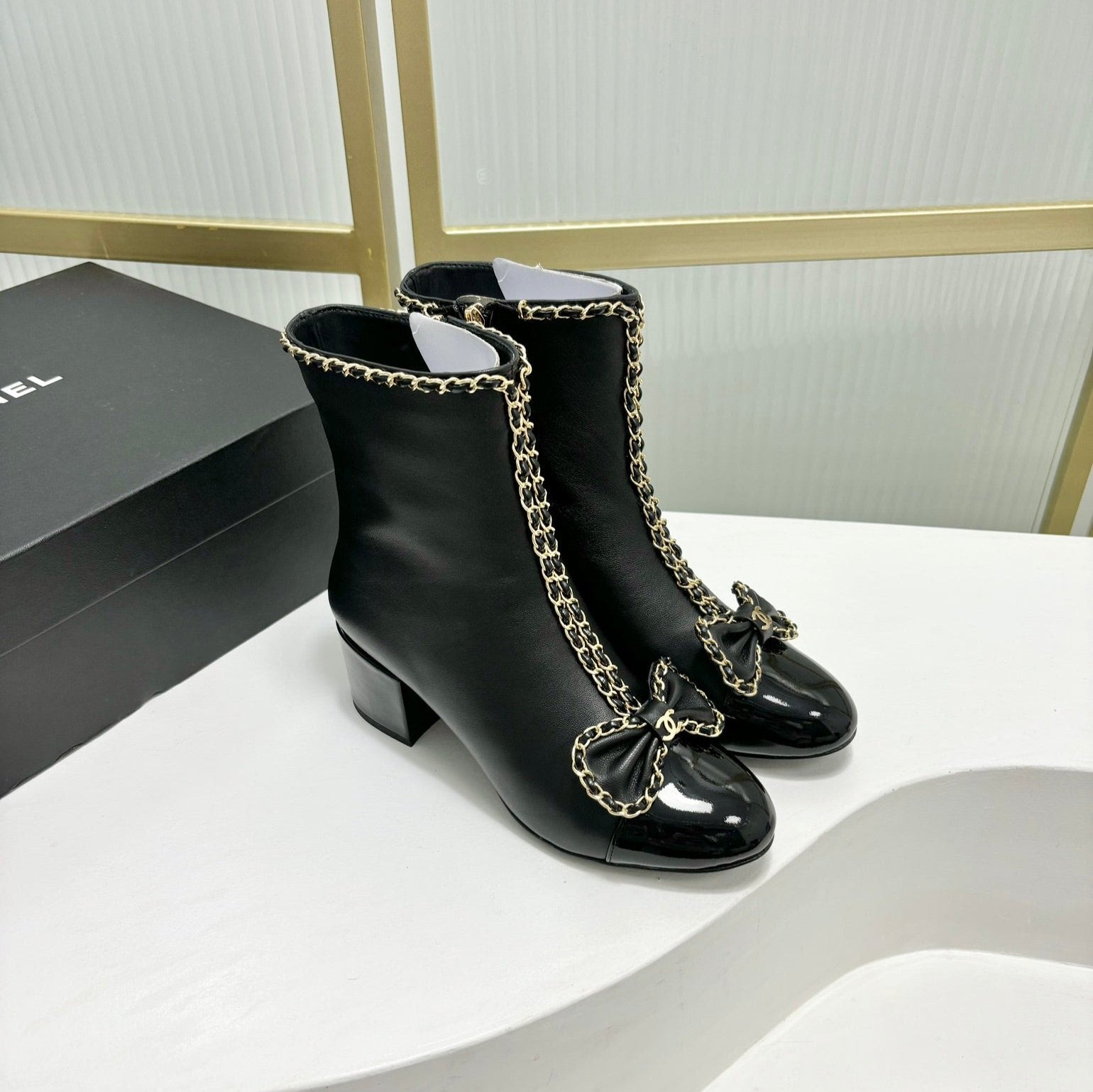 zCHANE.L Cc Ankle Boot 65 Black Calfskin Patent Calfksin Leather Strap