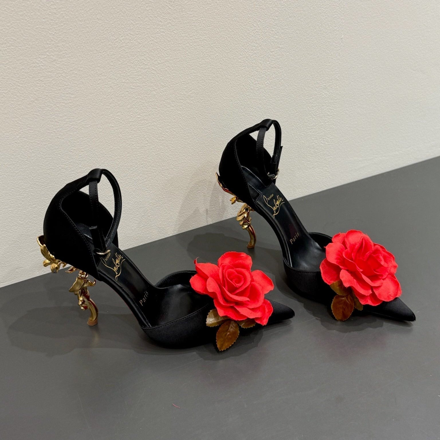zCHANE.L Cc 25 Flower Rose Pumps Black Silk 337164