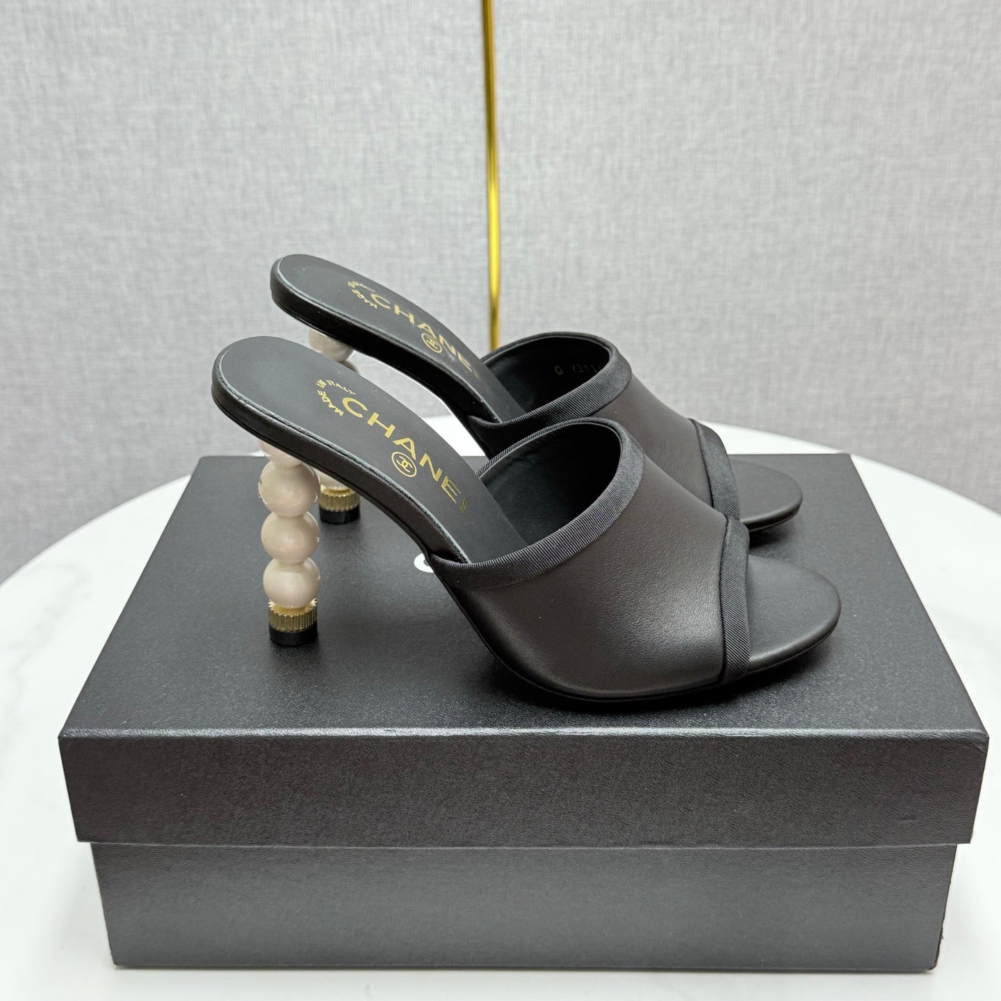 zCHANE.L 25 High Heel Slippers 85mn Black Sheepskin 368792
