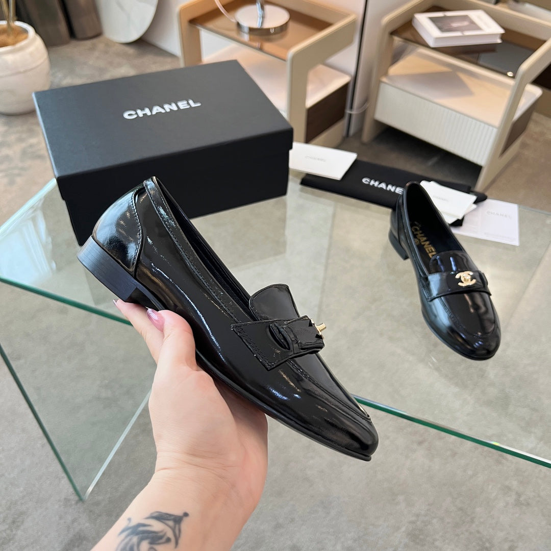 zCHANE.L 25 Loafer Black Patent Calfskin 338665