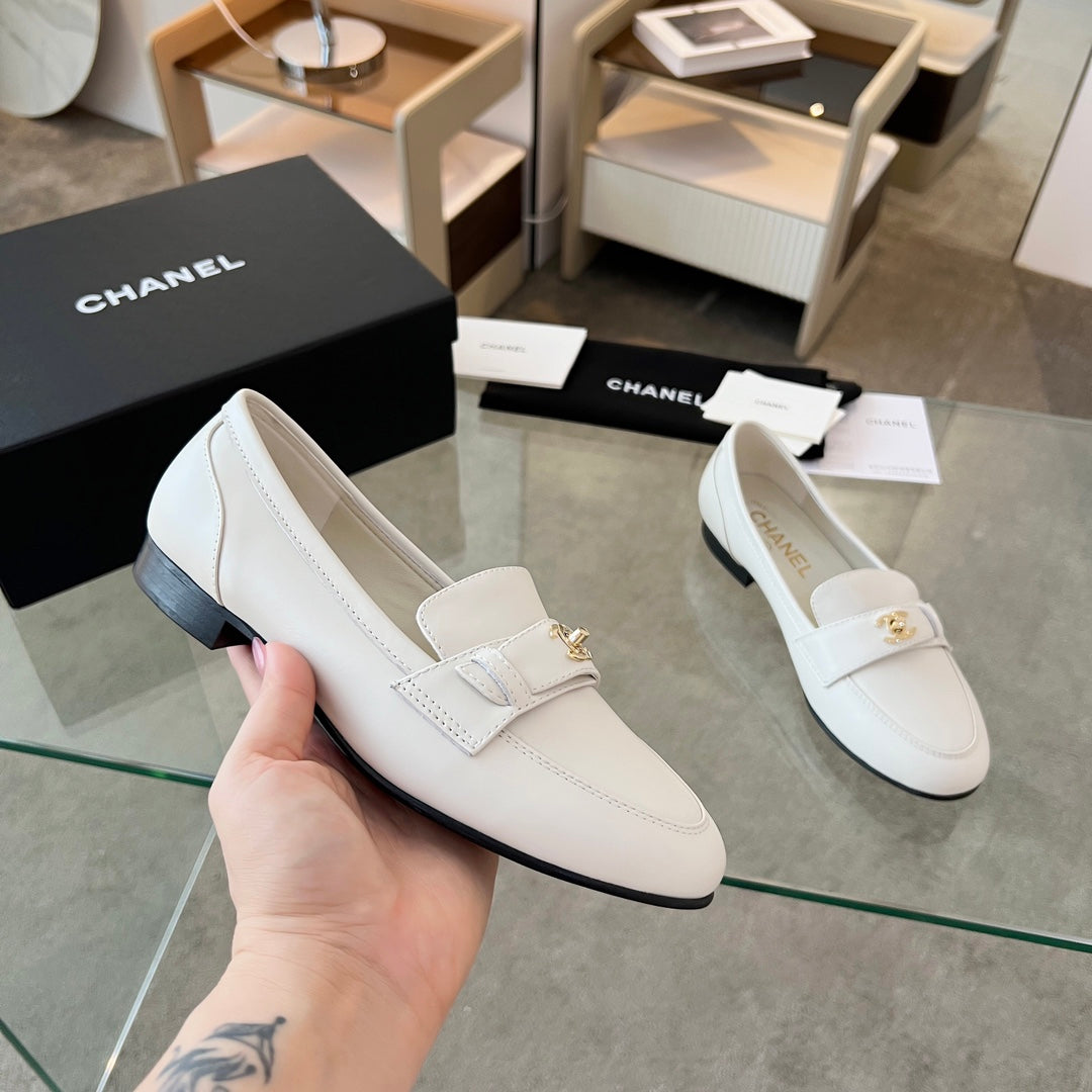 zCHANE.L 25 Loafer White Sheepskin 338668