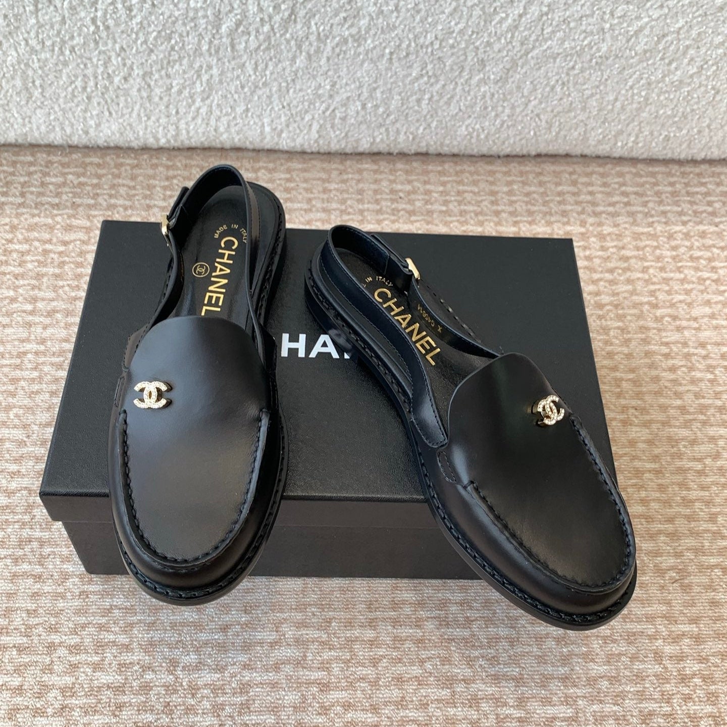 zCHANE.L CC 25S Slingback Loafer Black Calfskin