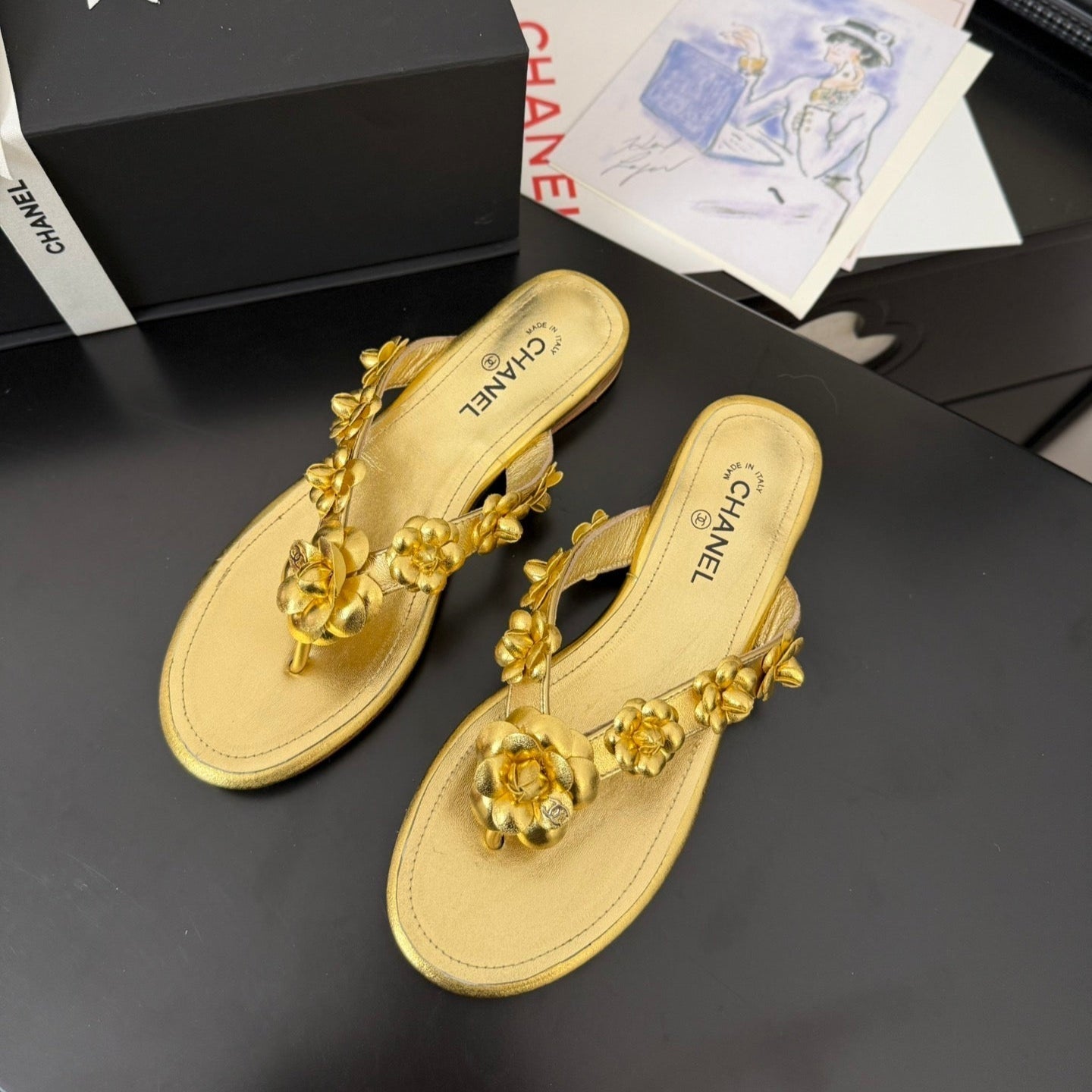 zCHANE.L 25 Flower Thong Slippers Gold Cowhide 233416